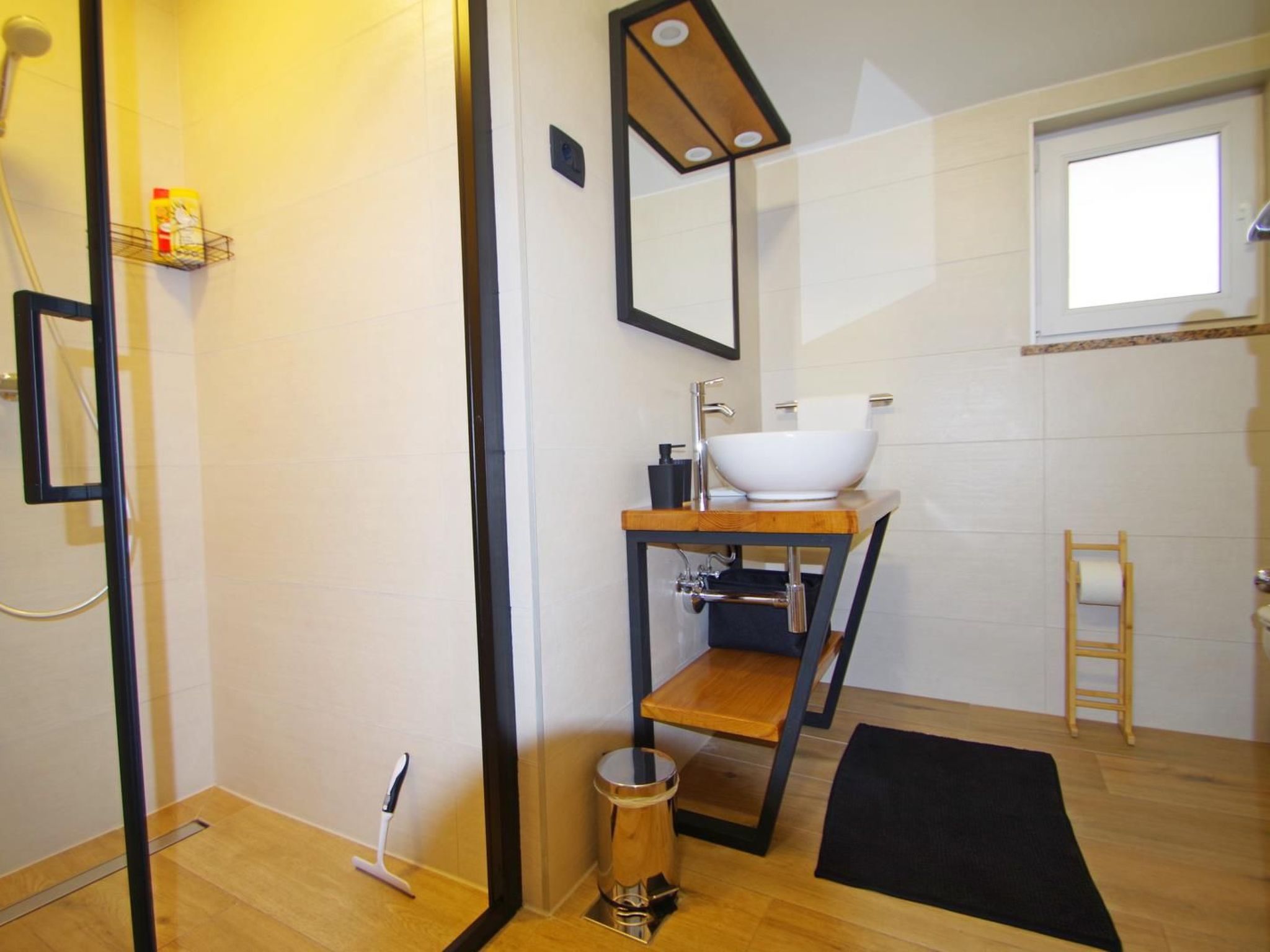 Am Meer "Zara"-Dedans