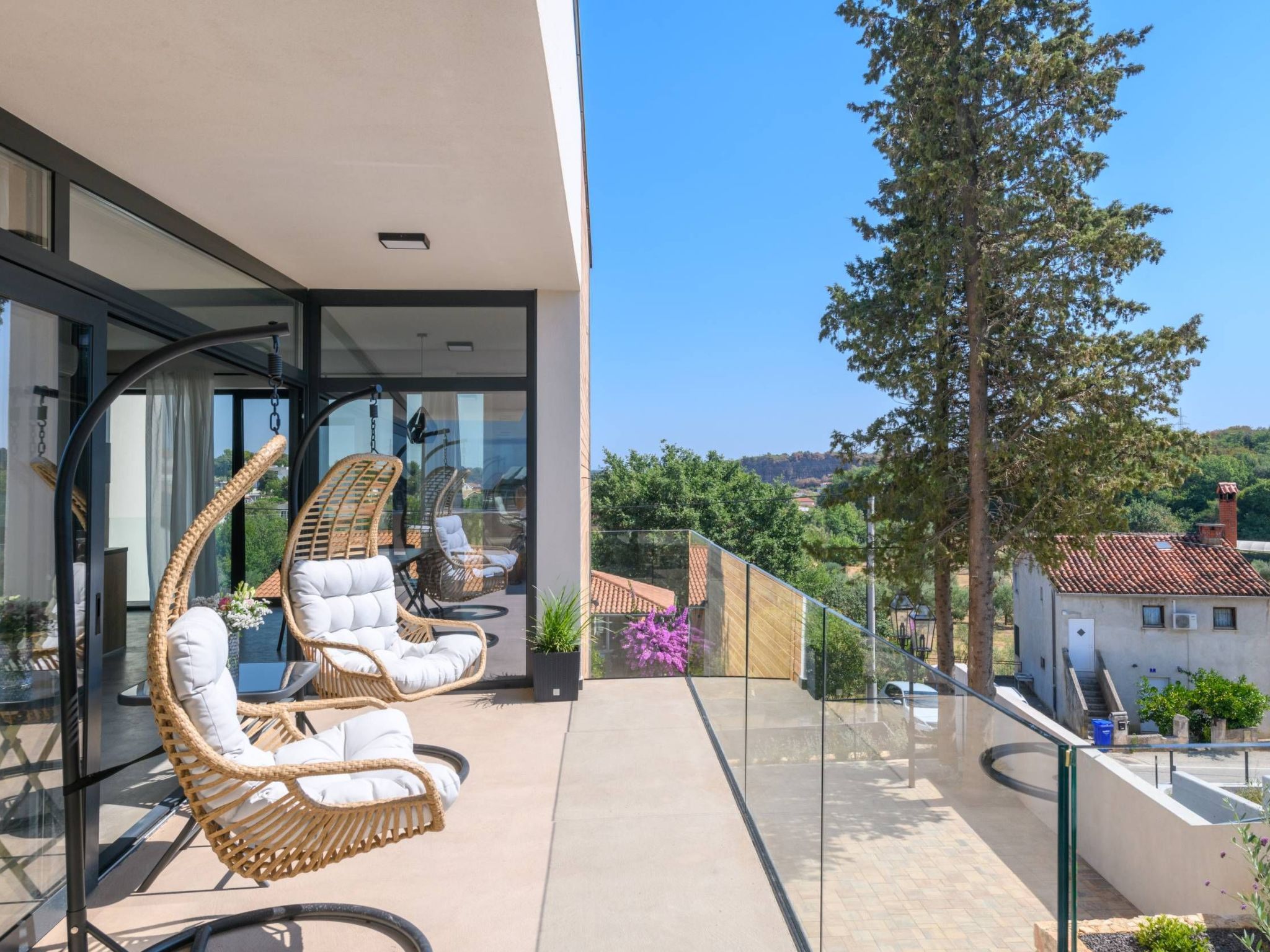 In Vintijan mit Privatem Pool-Binnen