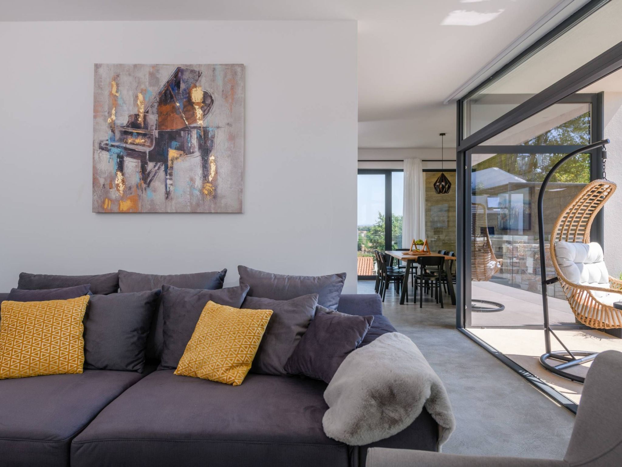 In Vintijan mit Privatem Pool-Binnen