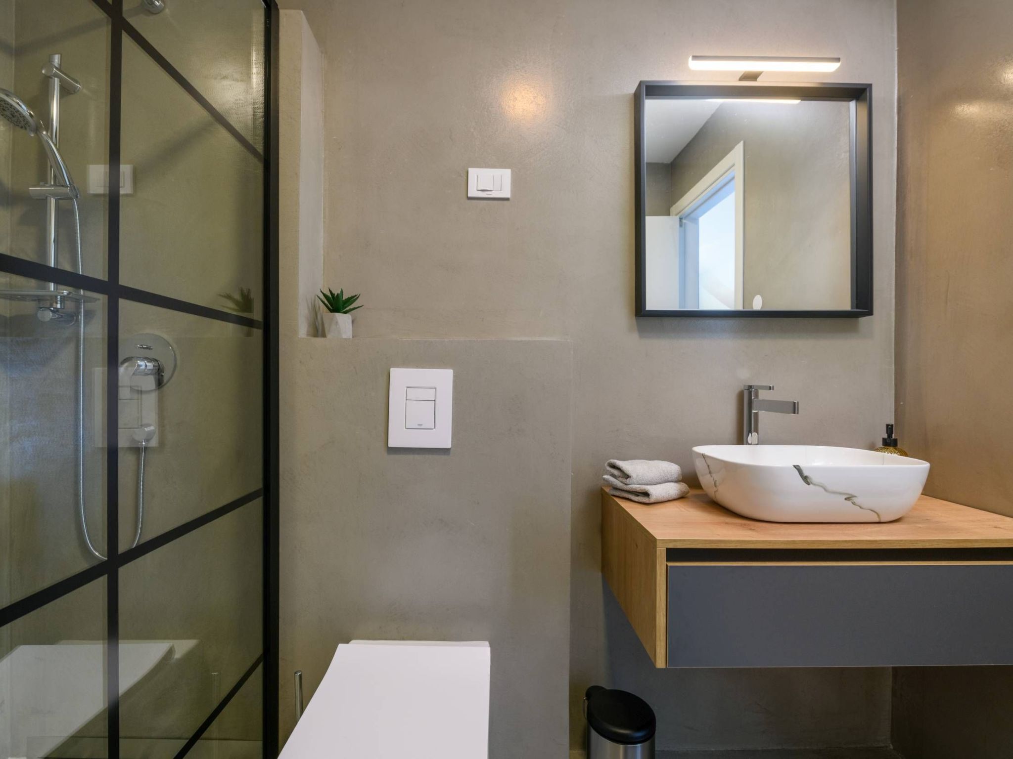 In Vintijan mit Privatem Pool-Binnen