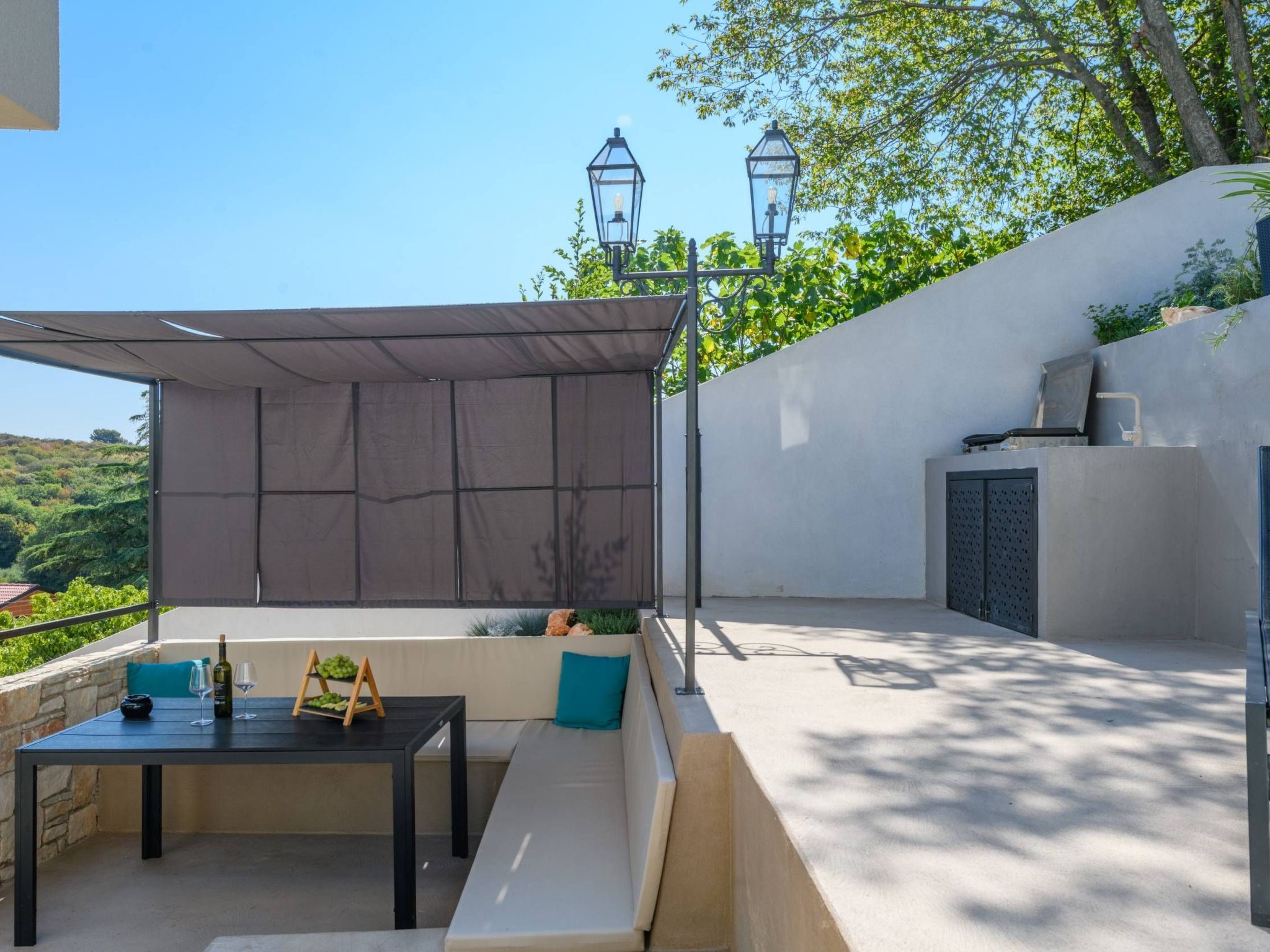 In Vintijan mit Privatem Pool-Binnen