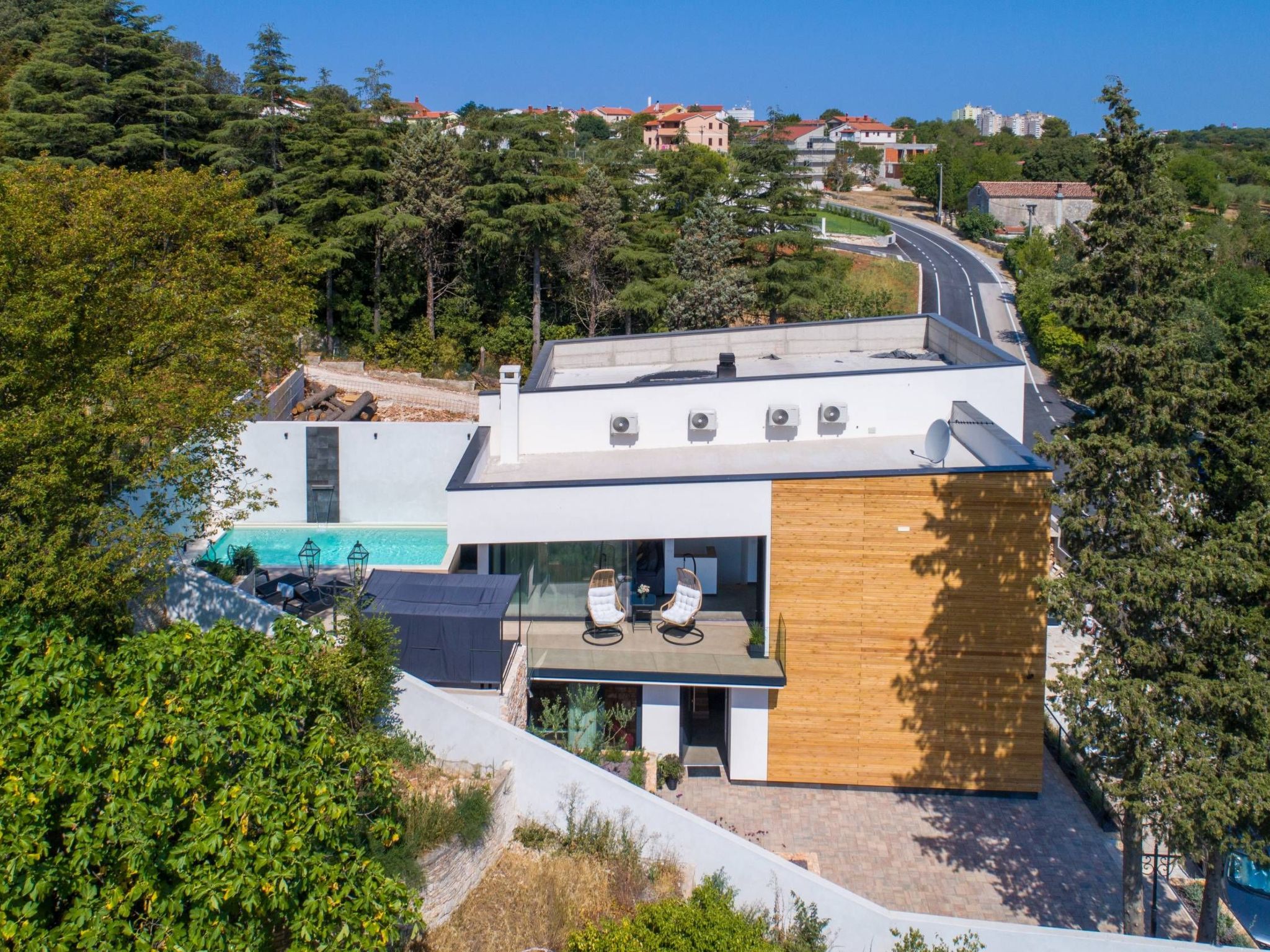 In Vintijan mit Privatem Pool-Binnen