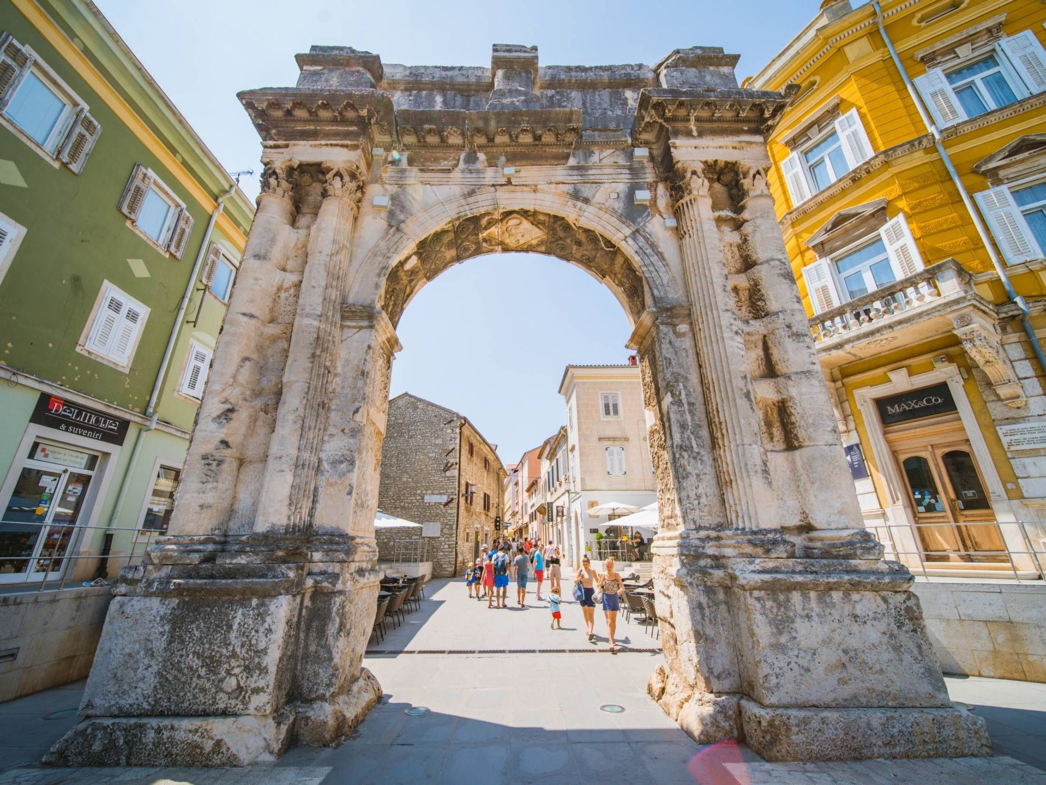 In Vintijan mit Privatem Pool-Binnen