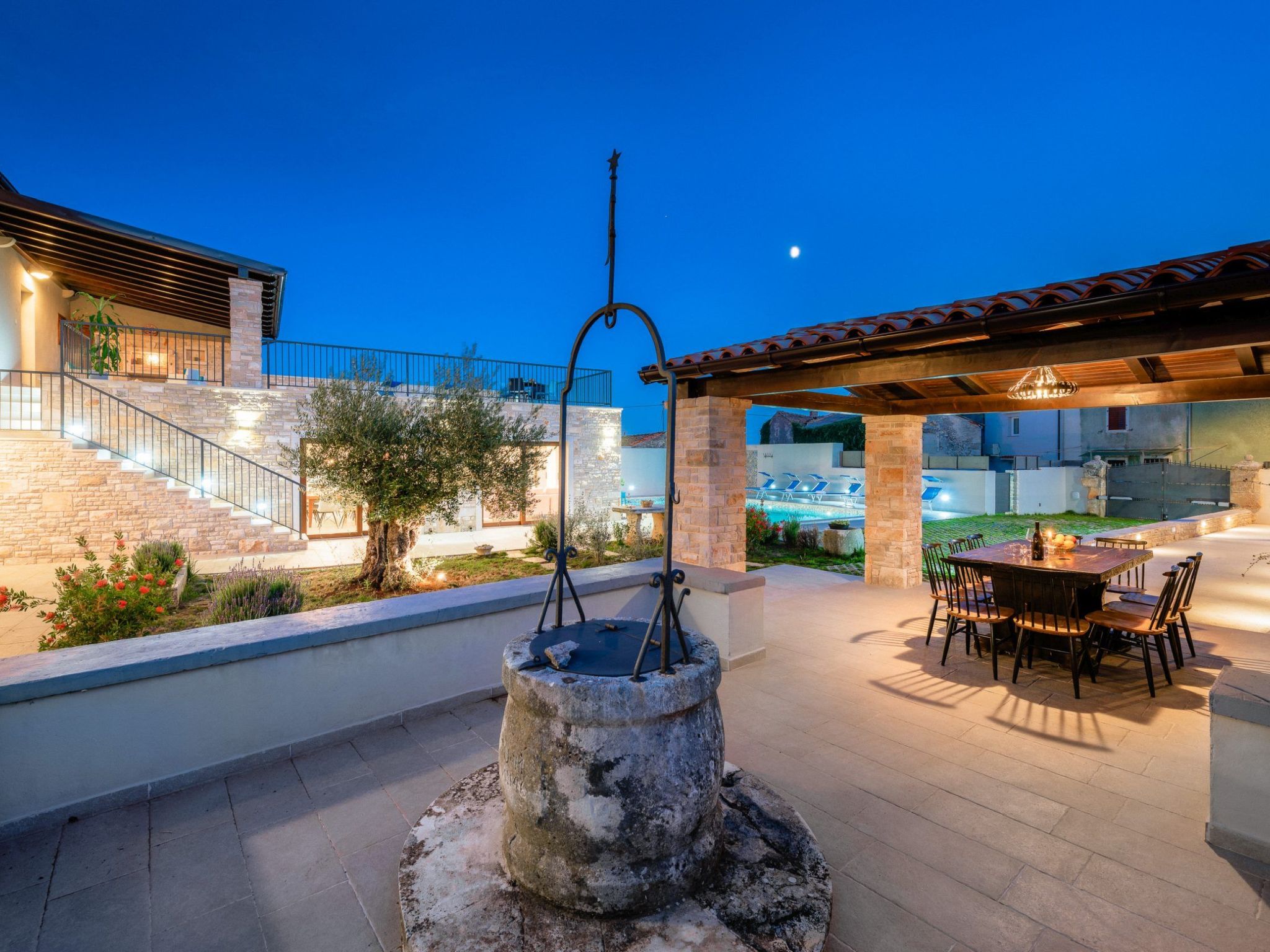 Villa Valtura-Binnen