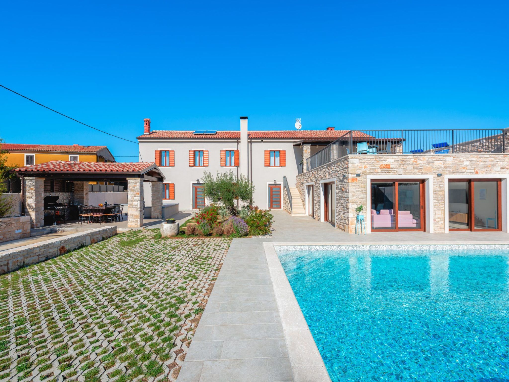 Villa Valtura-Binnen