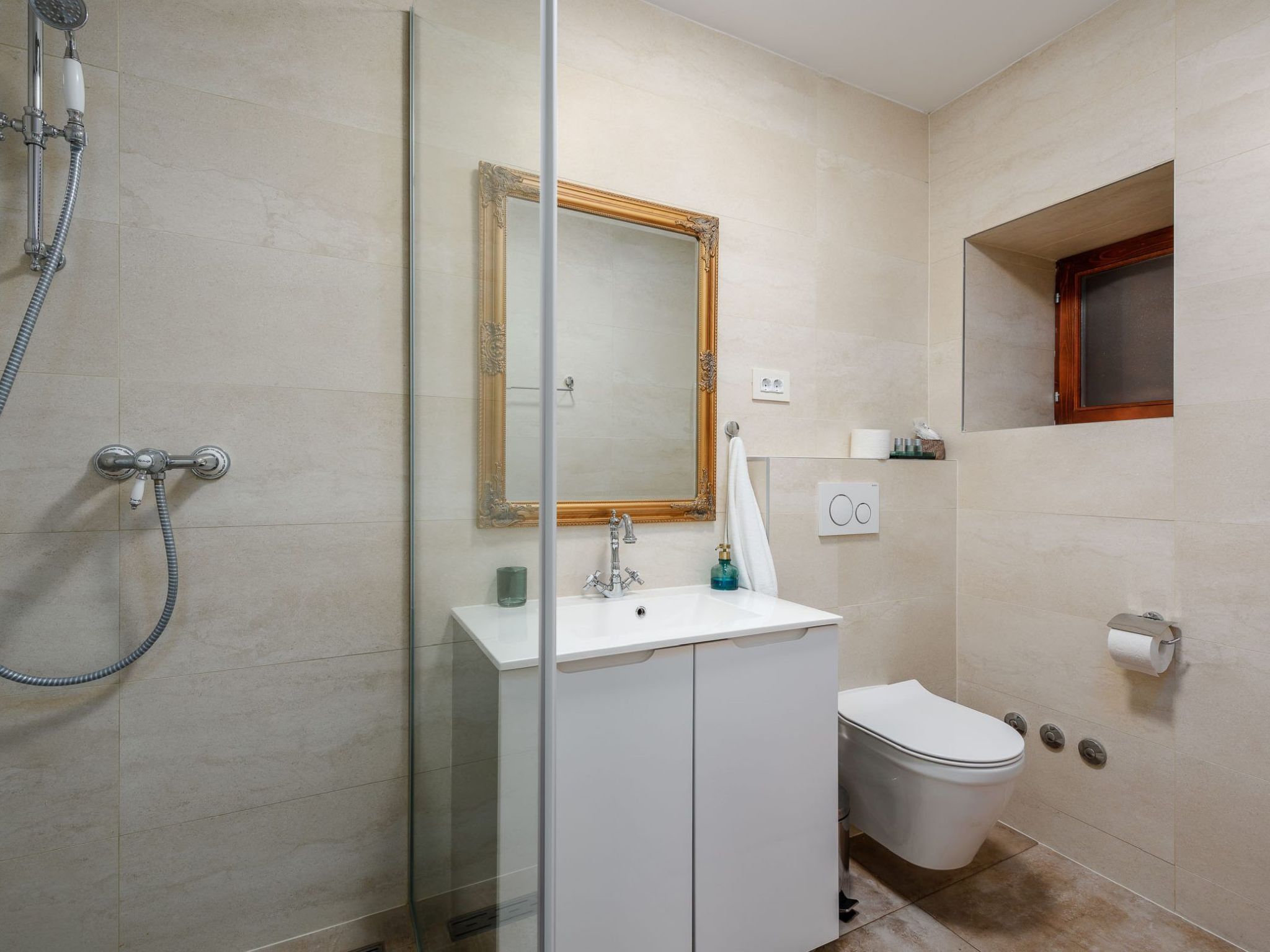 Villa Valtura-Binnen