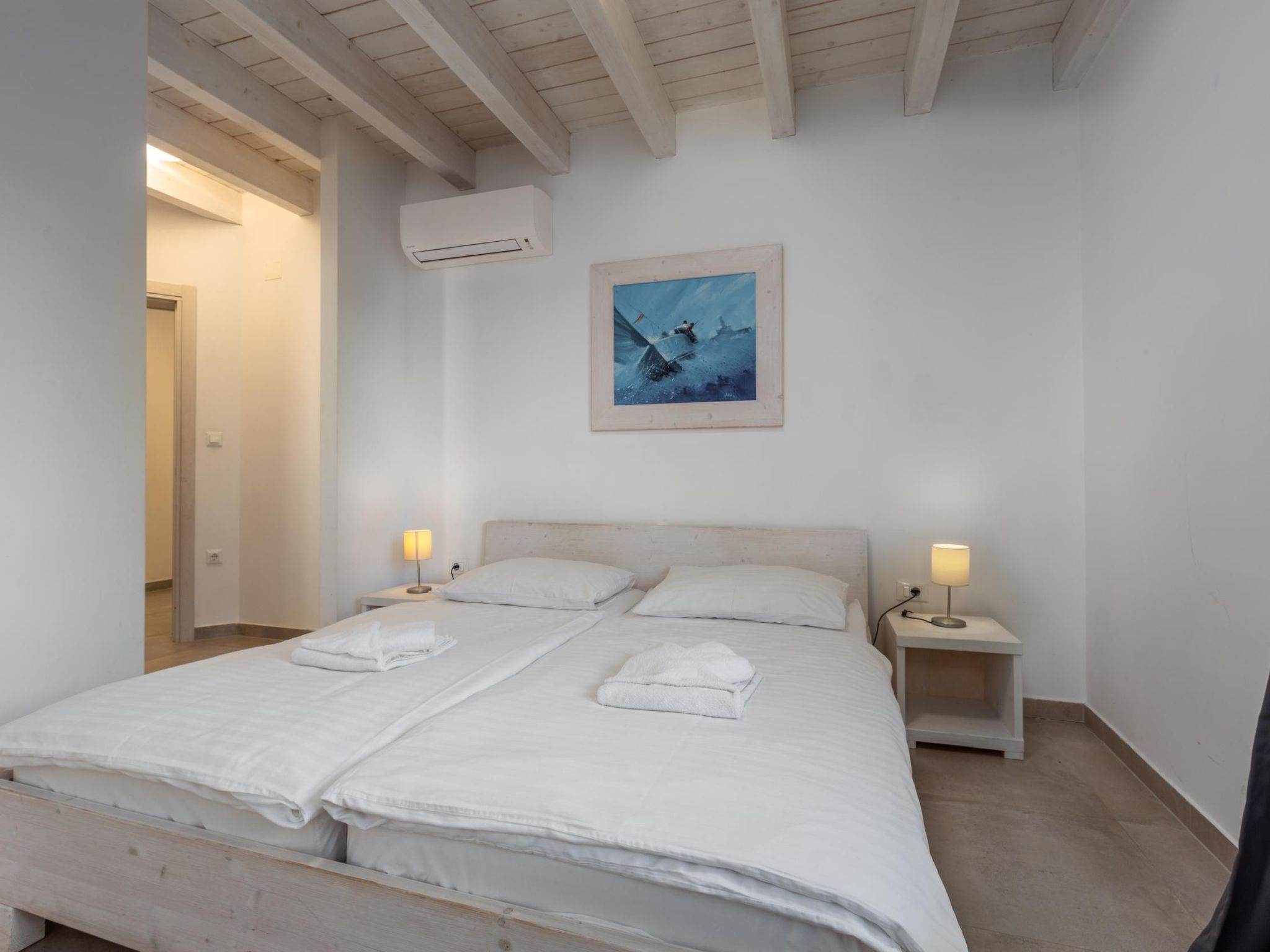 Villa Luna mit Pool, Sauna, Whirlpool, Tennisplatz-Drinnen