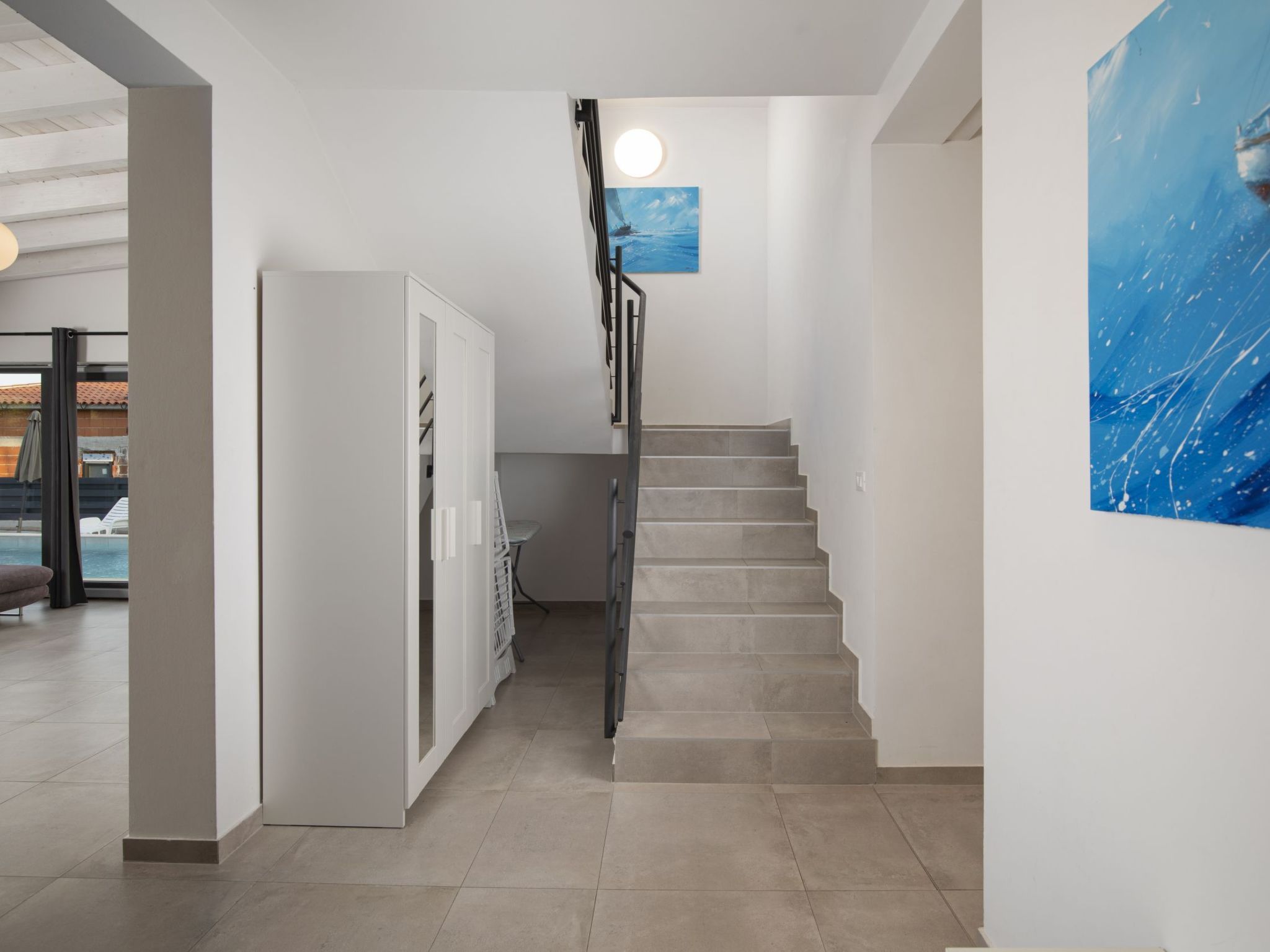 Villa Luna mit Pool, Sauna, Whirlpool, Tennisplatz-Drinnen