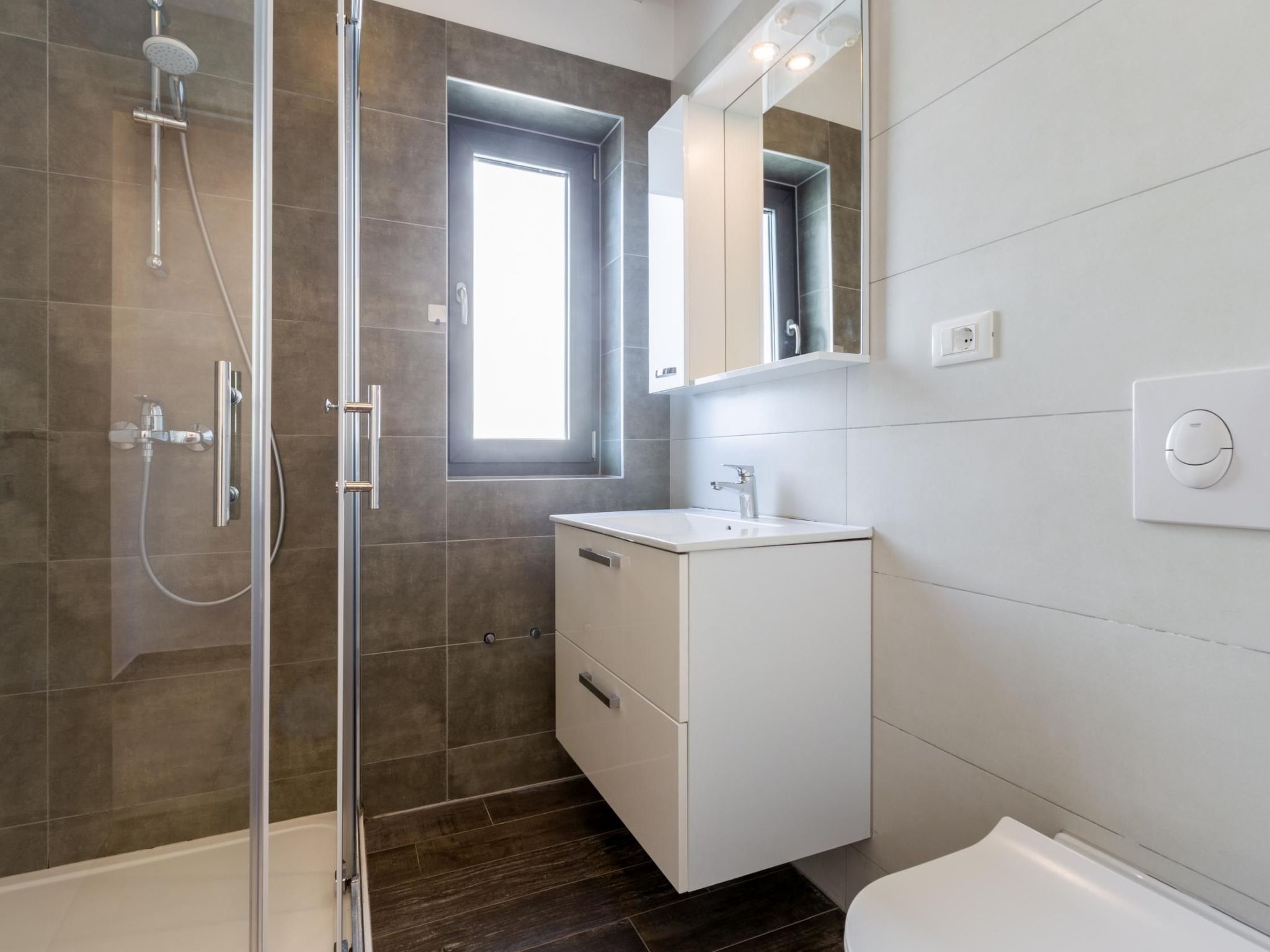 Villa Luna mit Pool, Sauna, Whirlpool, Tennisplatz