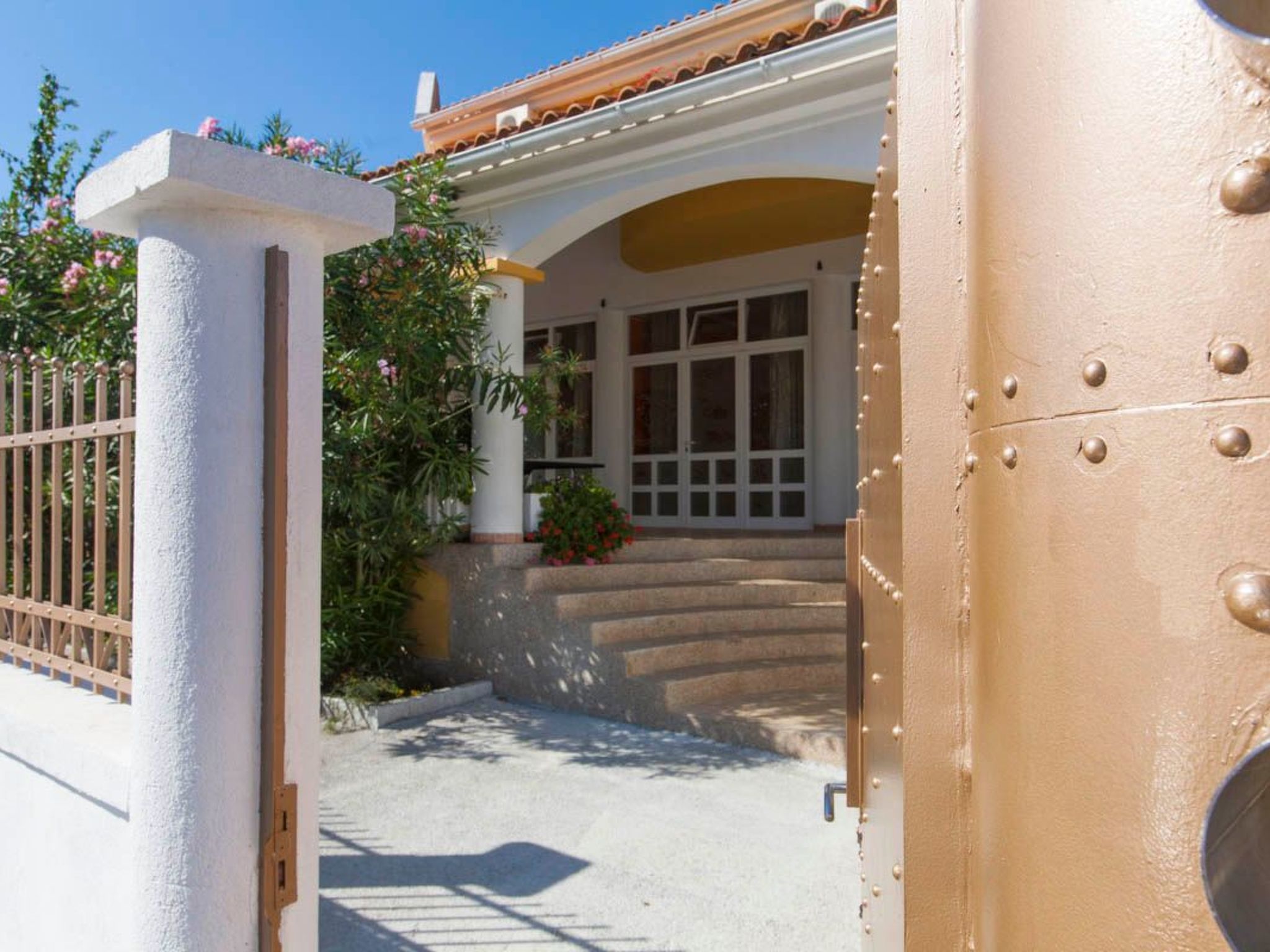 Villa Vedorna großes Wellness-Haus in Strandnähe, Pomer-Binnen