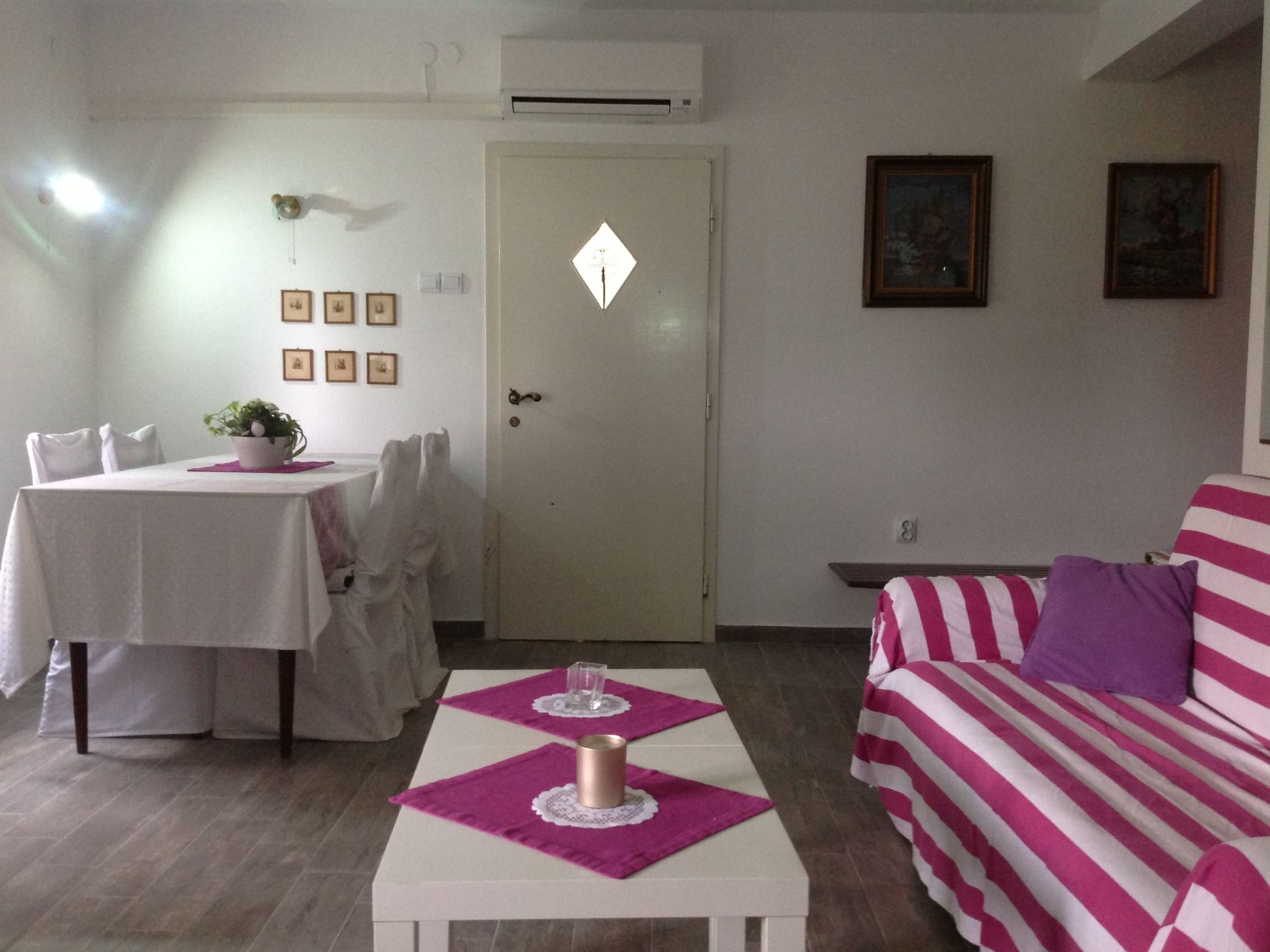 In Banjole mit Großem Garten-Dedans