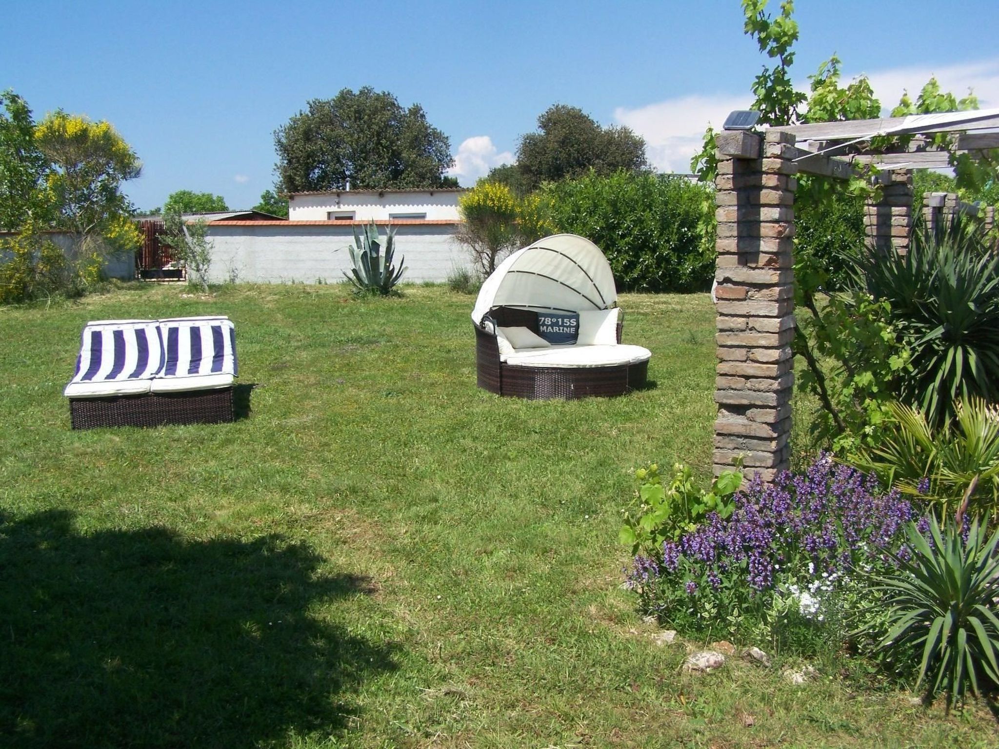 Villa More mit Pool-Image-tags.info