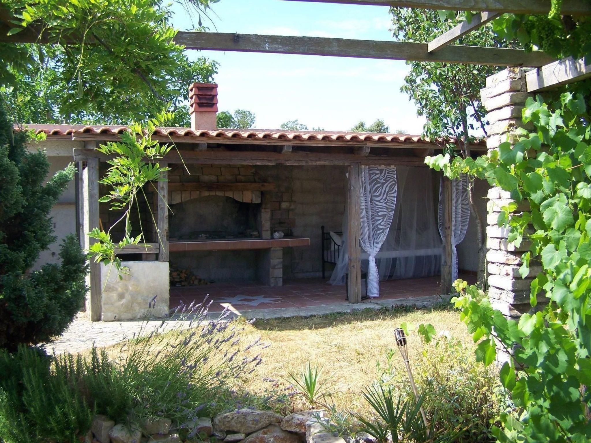 Villa More mit Pool-Image-tags.info