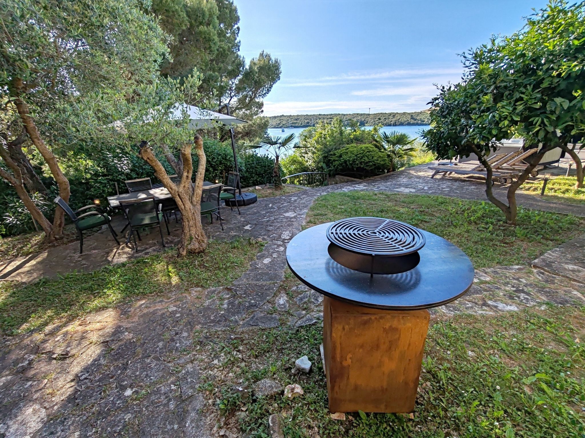 Haus Rina Banjole mit Whirlpool und Garten-Drinnen