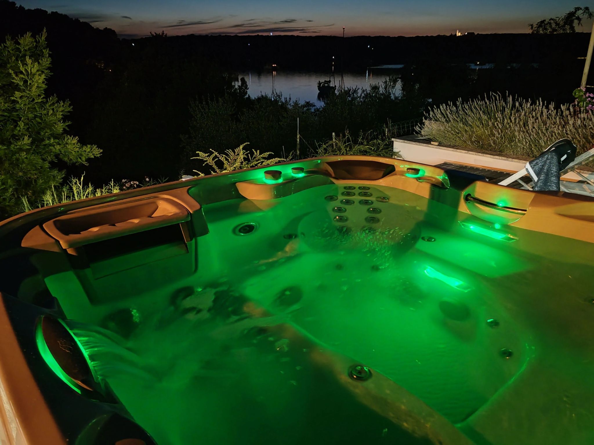 Haus Rina Banjole mit Whirlpool und Garten-Drinnen