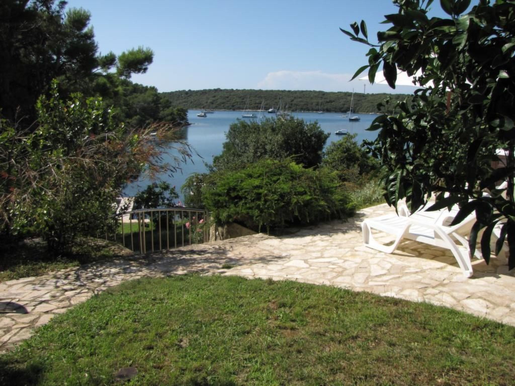 Haus Rina Banjole mit Whirlpool und Garten-Drinnen