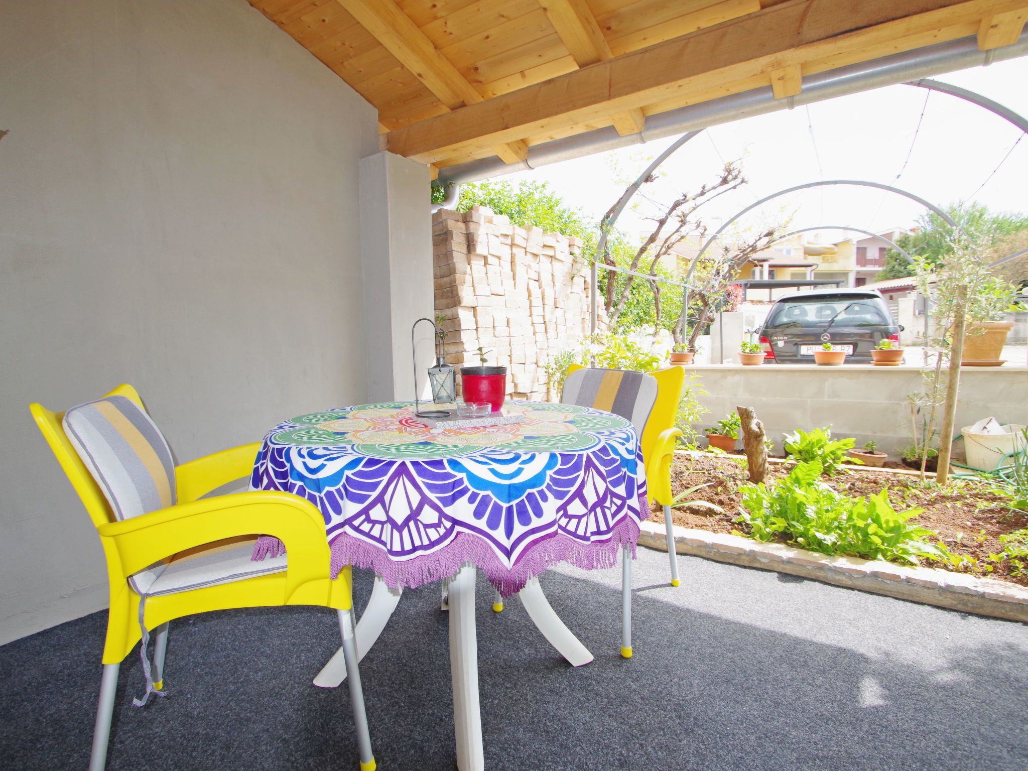 Studio "Goga" mit Terrasse, 800 m vom Strand entfernt