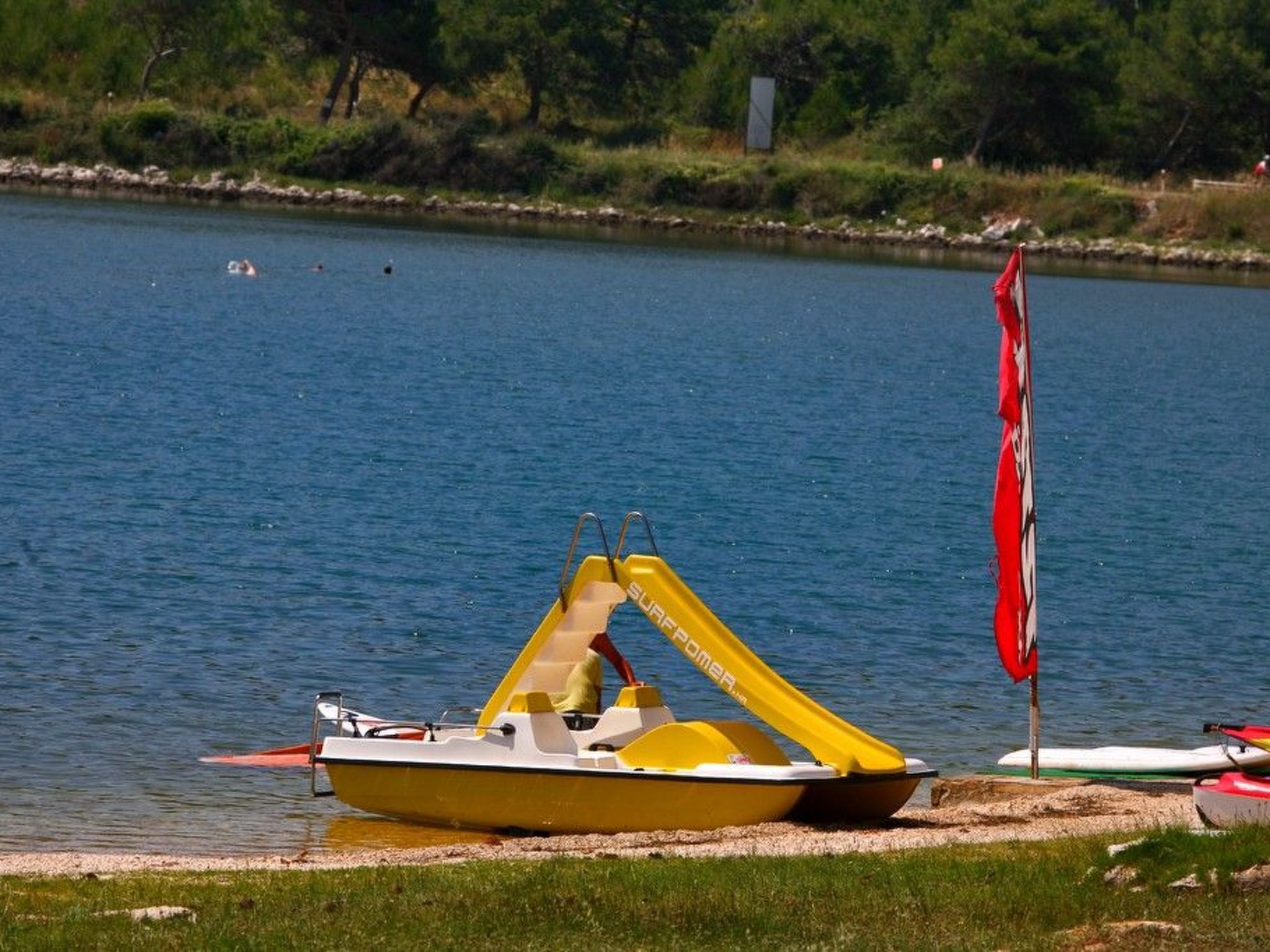 Beach House BET, romantisches Refugium im Olivenhain-Drinnen