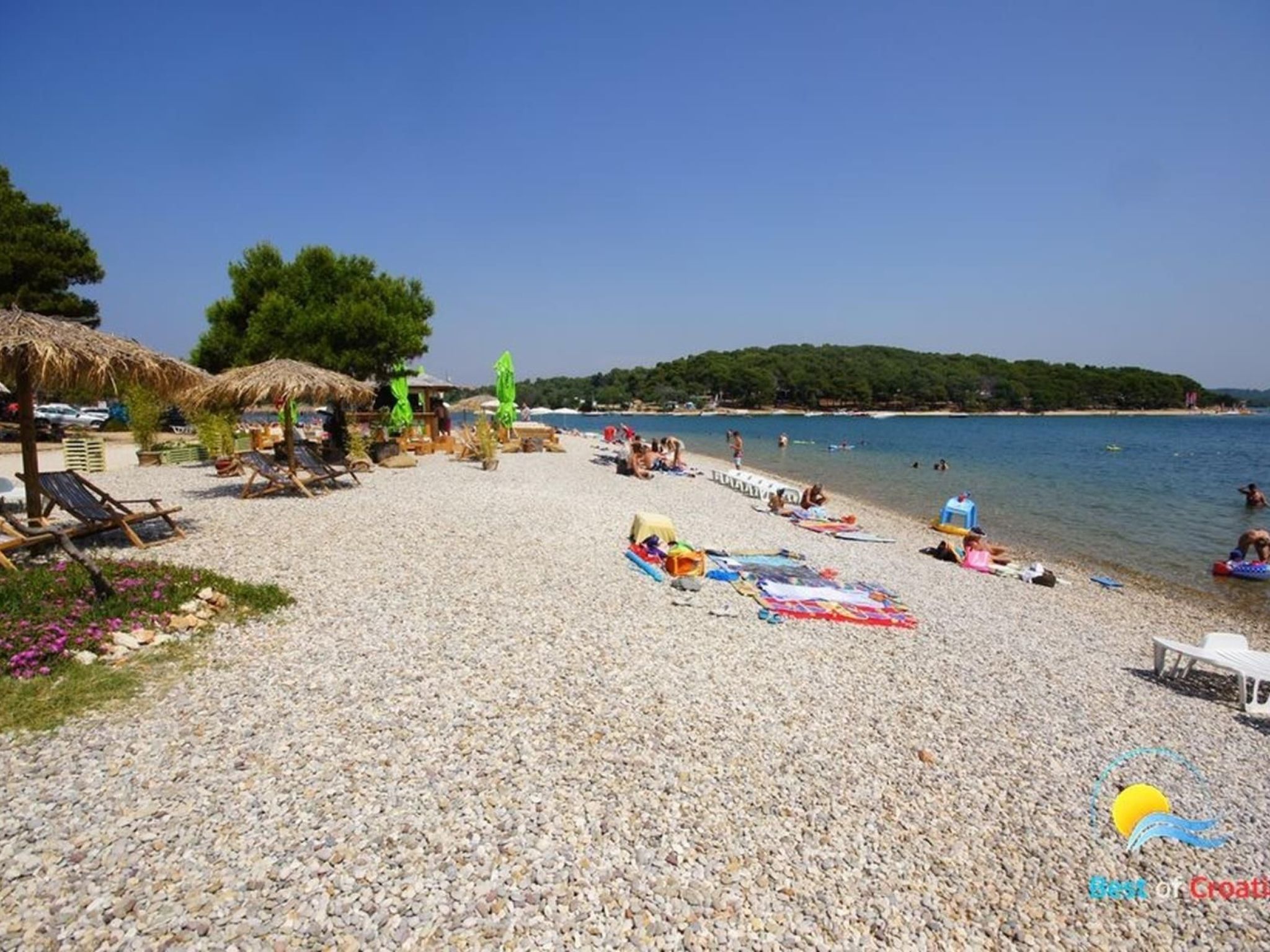 Beach House BET, romantisches Refugium im Olivenhain-Drinnen