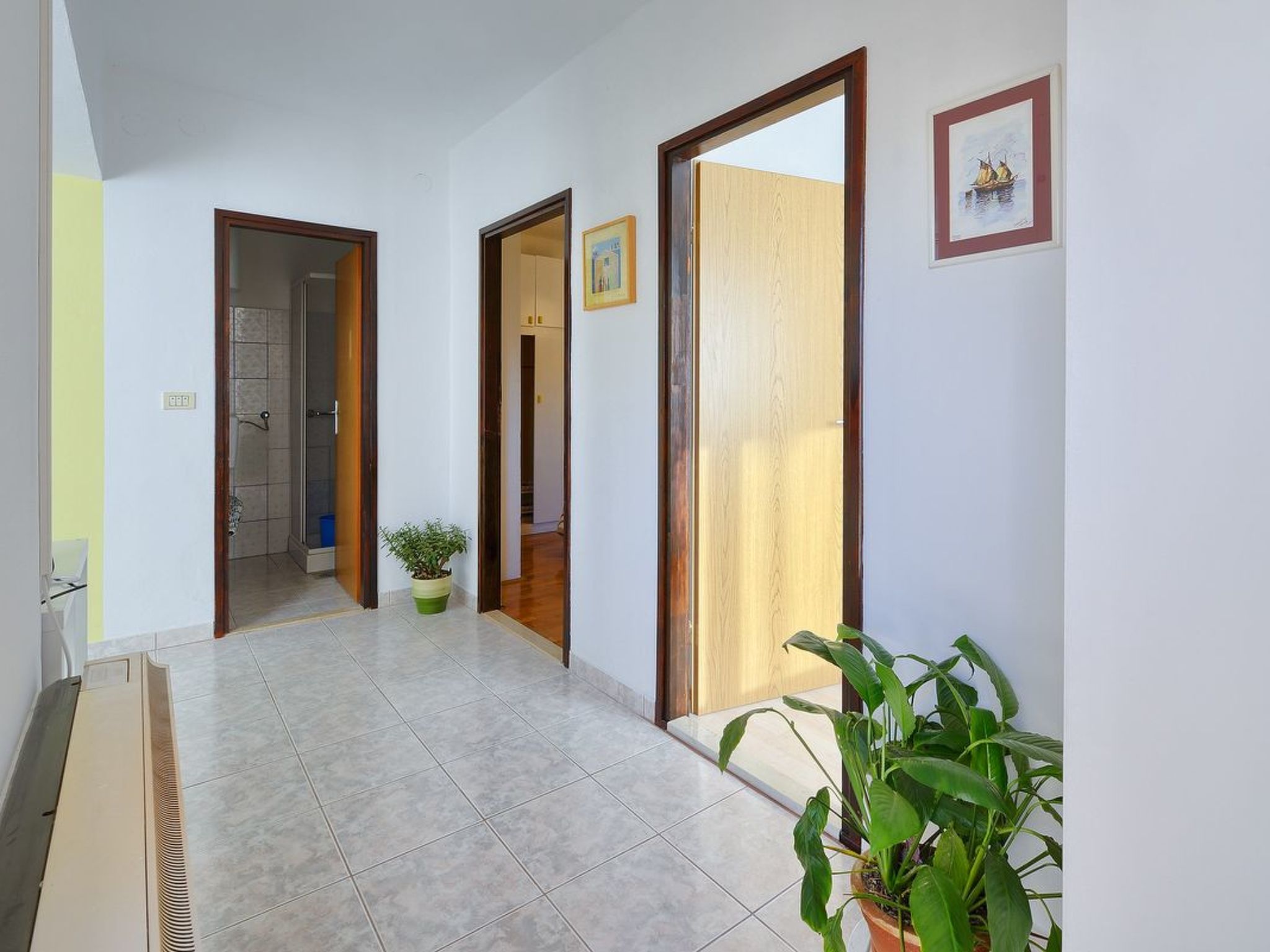 Helle Ferienwohnung in Vinkuran mit Garten, Grill und Terrasse - Image-tags.info