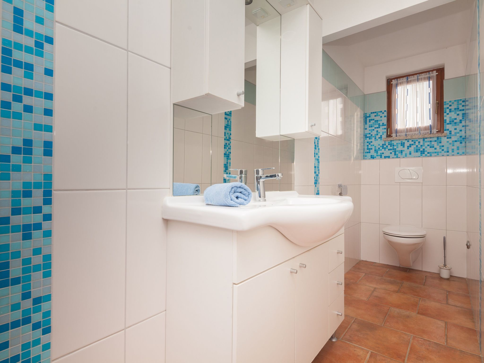 Photo of Mirjana mit eingezäuntem Garten