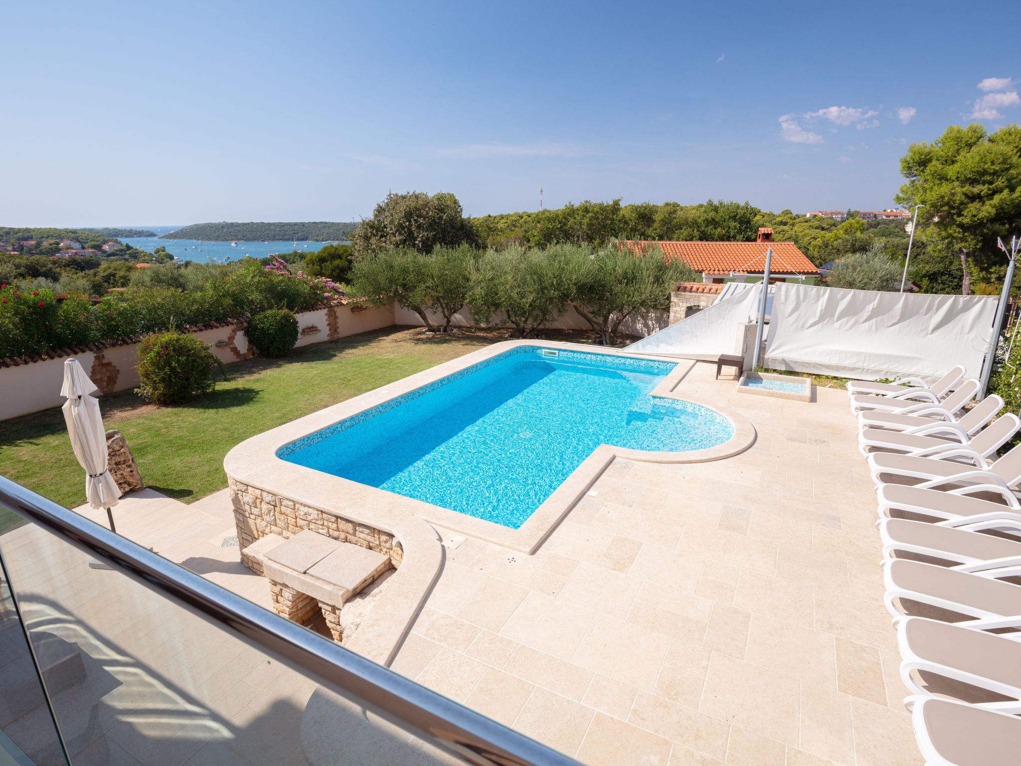 Photo of Villa Nicole für 10 Personen in Banjole