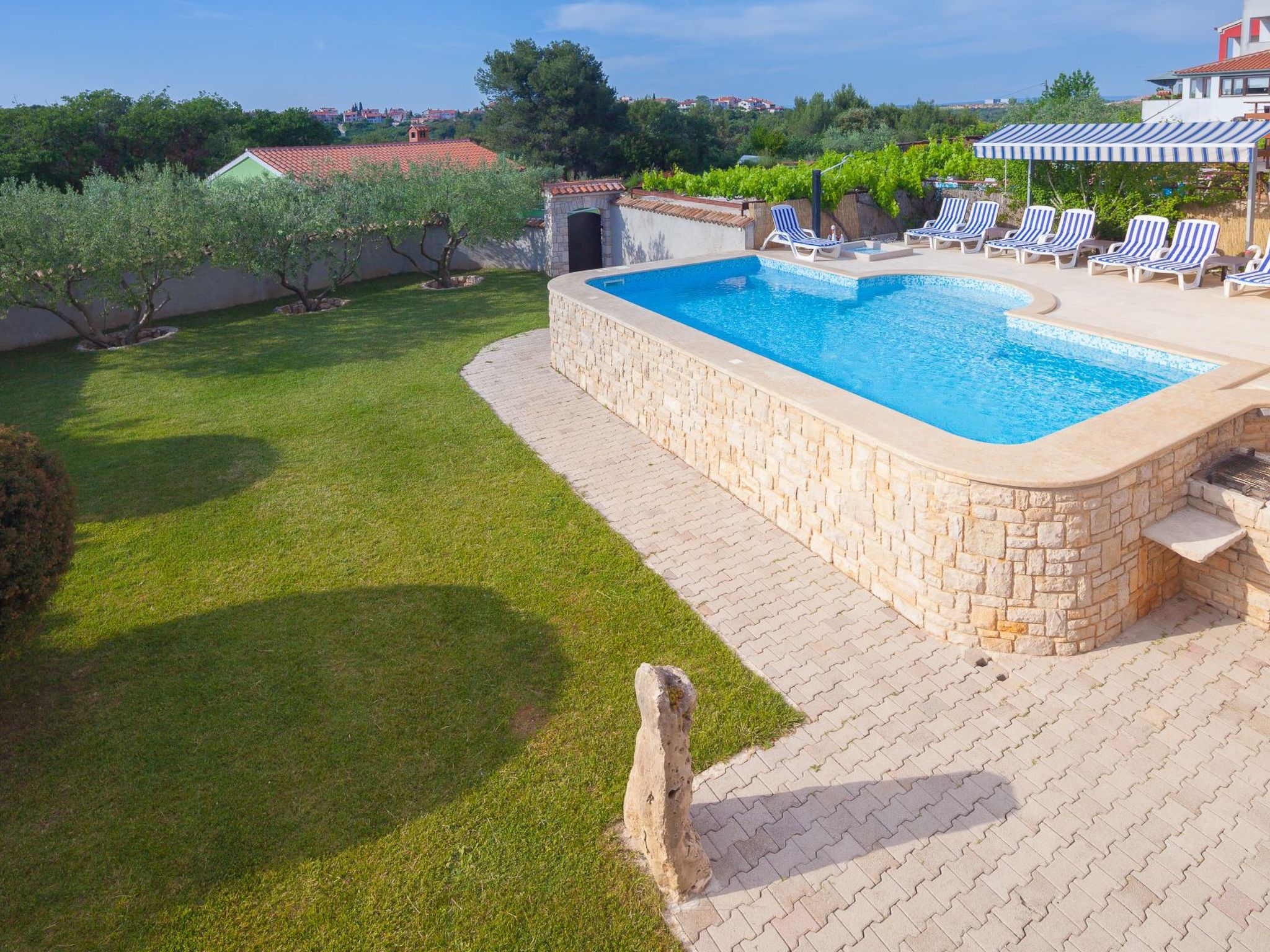 Photo of Villa Nicole für 10 Personen in Banjole