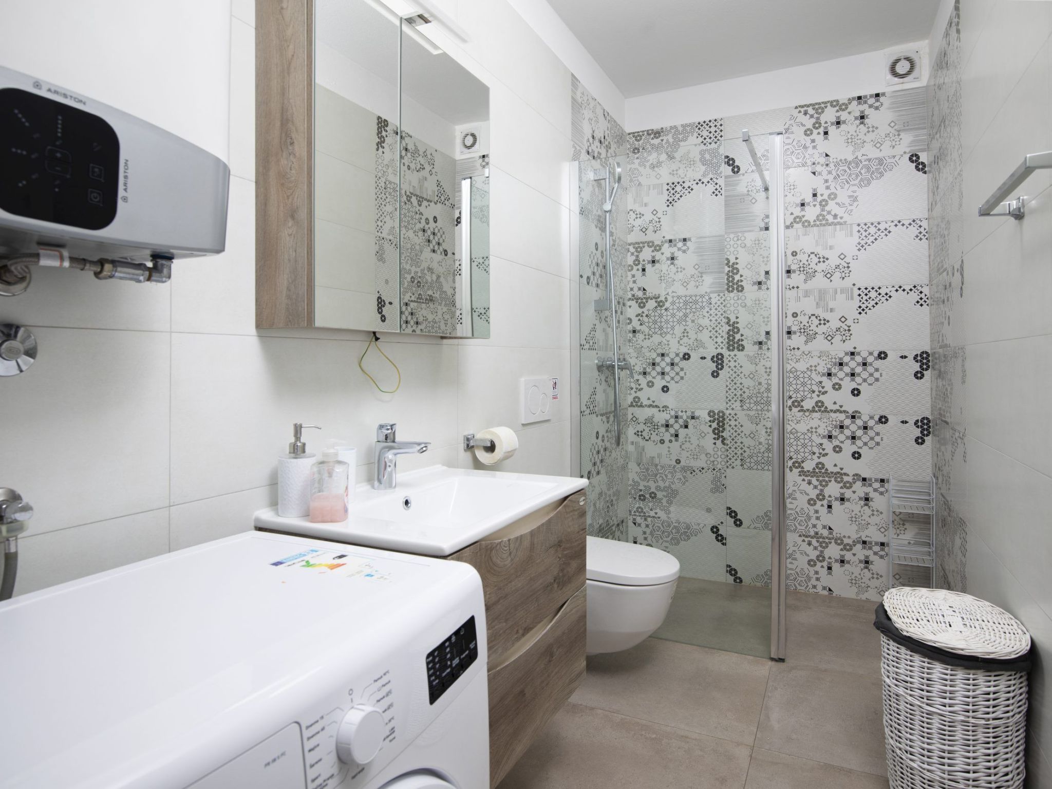 Photo of Studio für 5 Personen und 1 Kind in Pjescana Uvala, Istrien (Istrische Riviera)