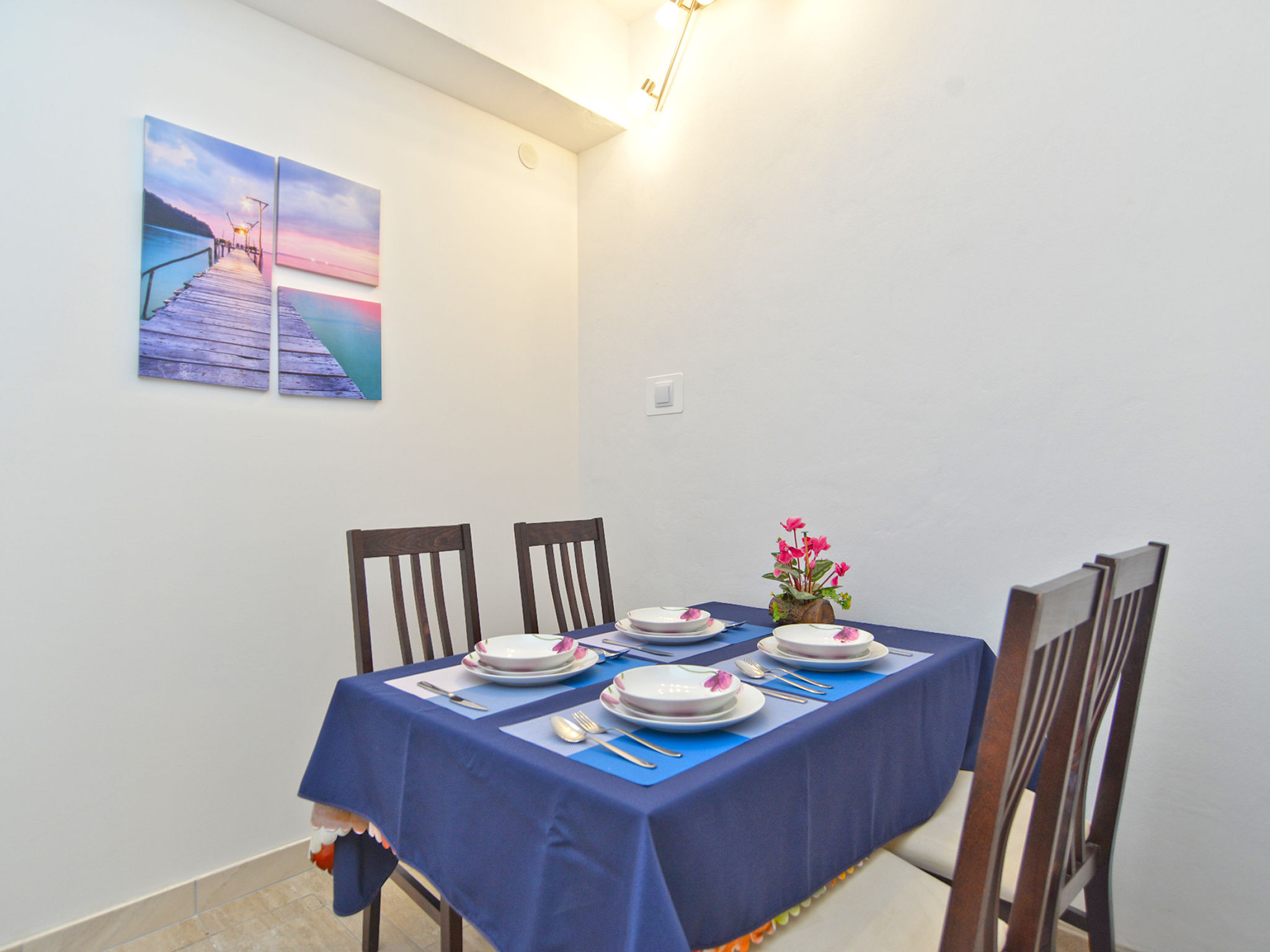 Photo of Apartment 1927