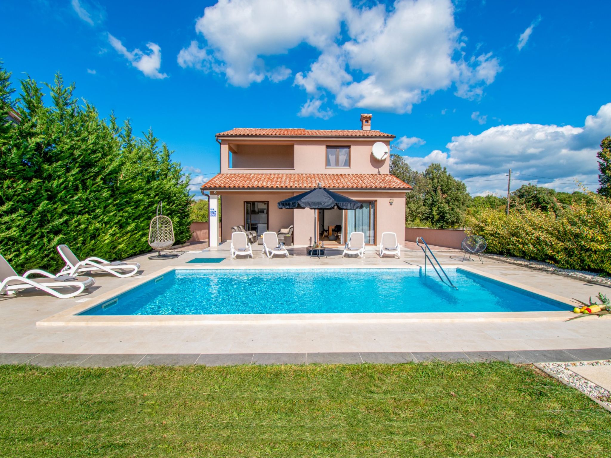 Photo of Villa Moki mit beheizbarem  Pool