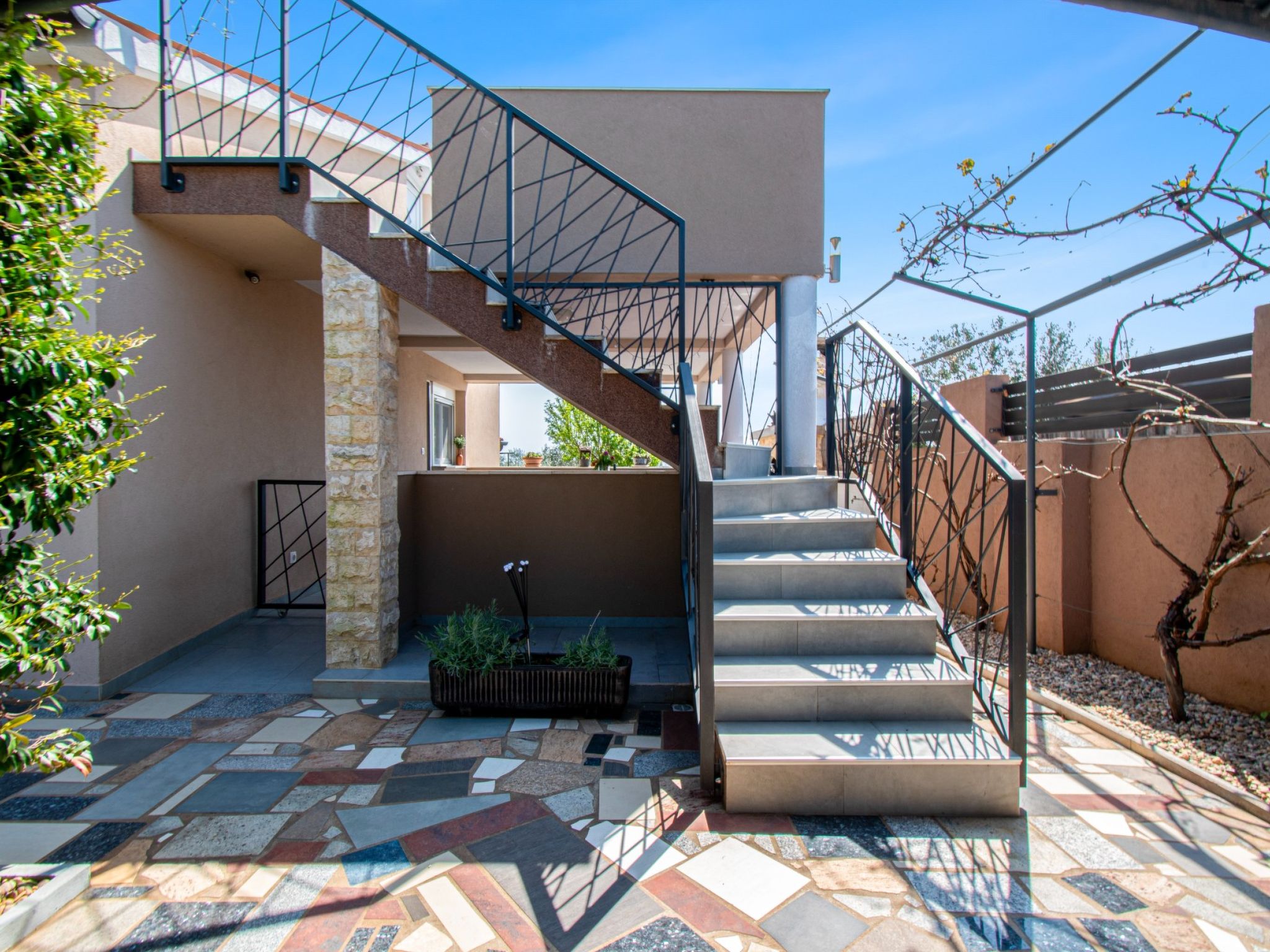 Photo of House Enard with Jacuzzi