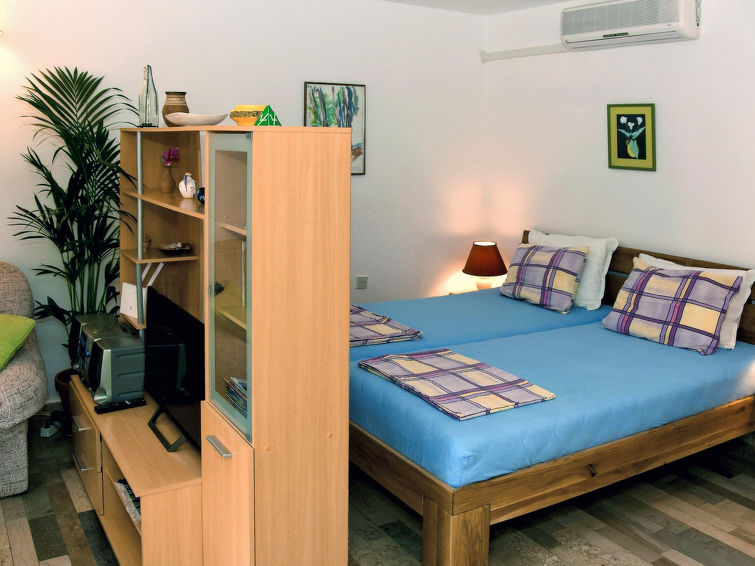 Search and Stay destination Premantura, Istarska županija - Croatia from AU$ 146. Margit (PRM115)