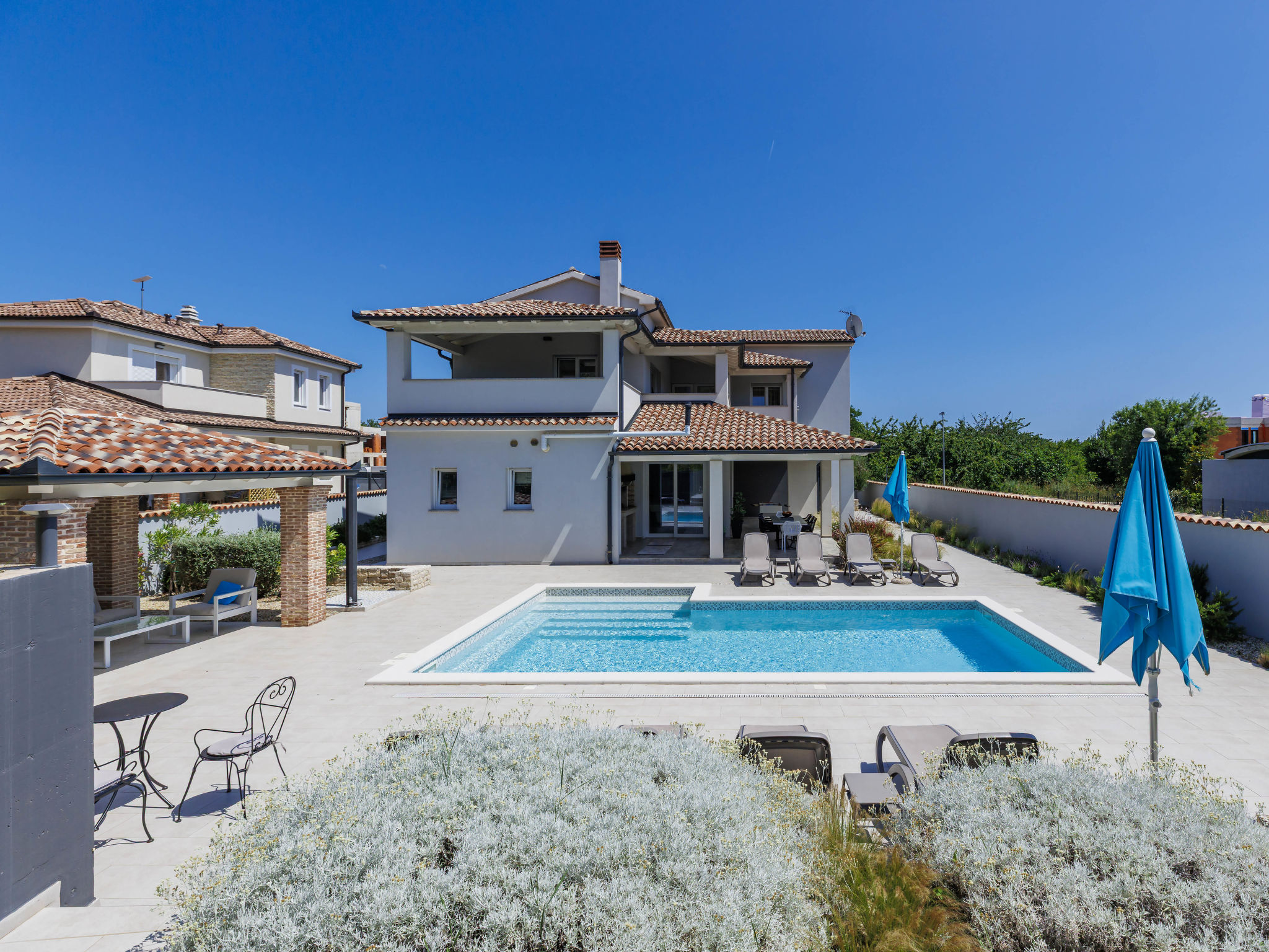 Dream house-Buiten
