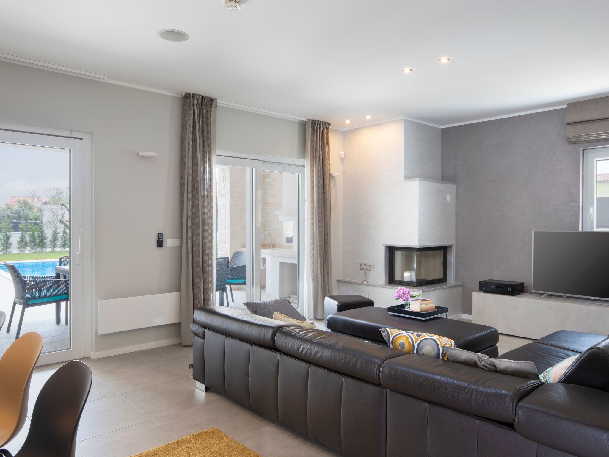 Villa in Premantura mit privatem beheizten Pool  und Sauna-Image-tags.info