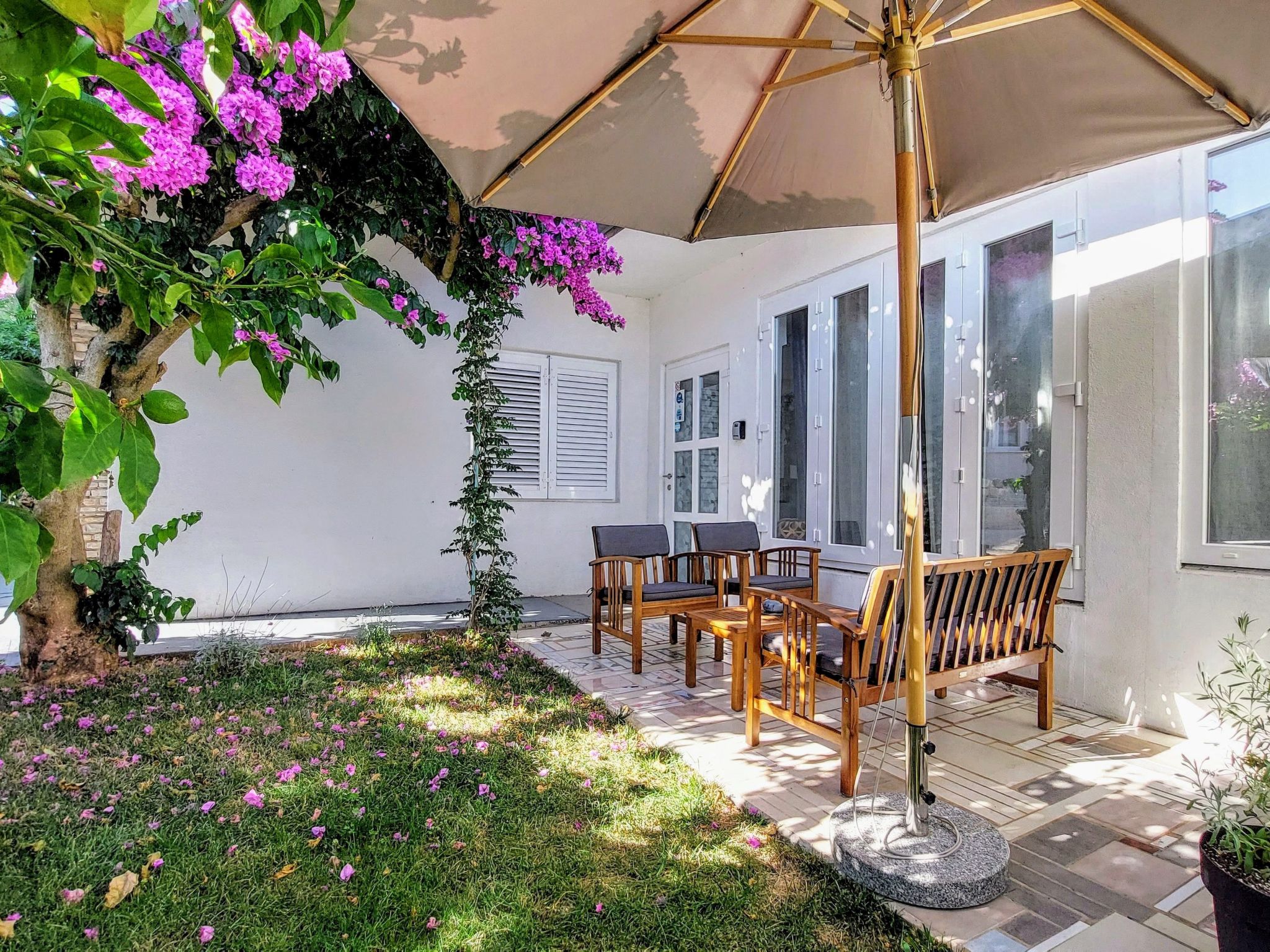 Zora - Rückzugsort für Familien-Draußen