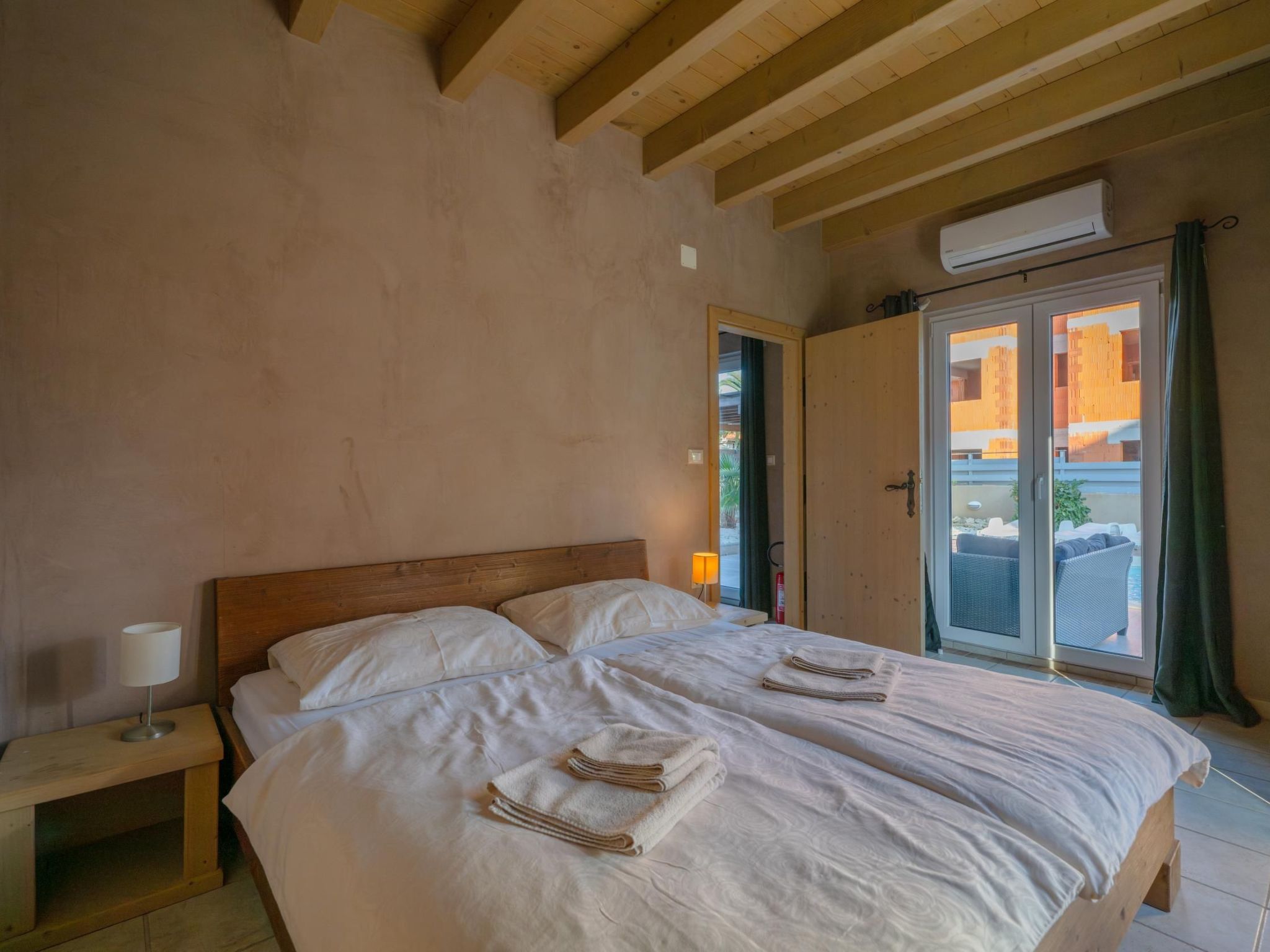 Villa Bellavista für 16 Gäste mit Hockeytisch-Binnen