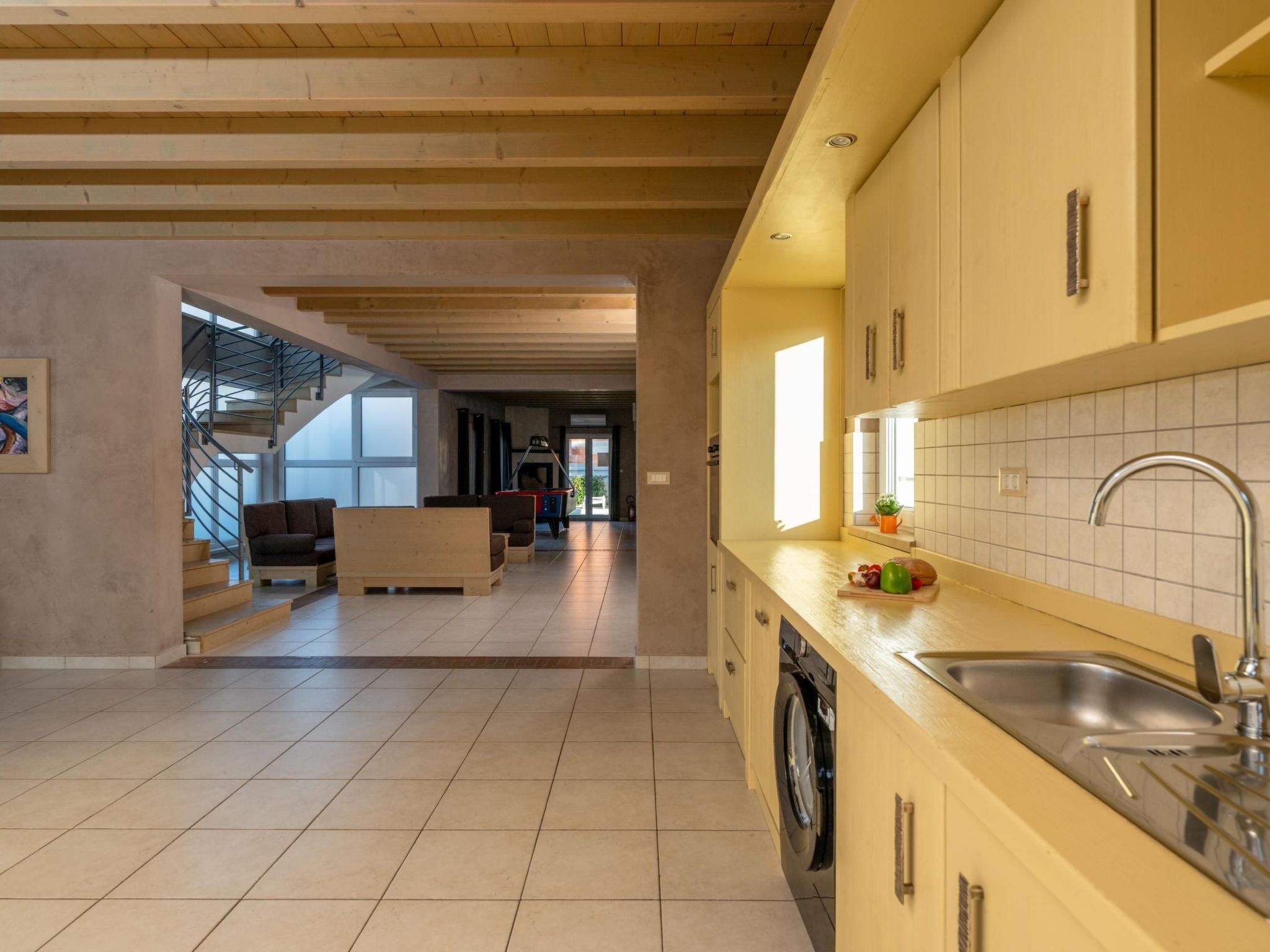 Villa Bellavista für 16 Gäste mit Hockeytisch-Binnen