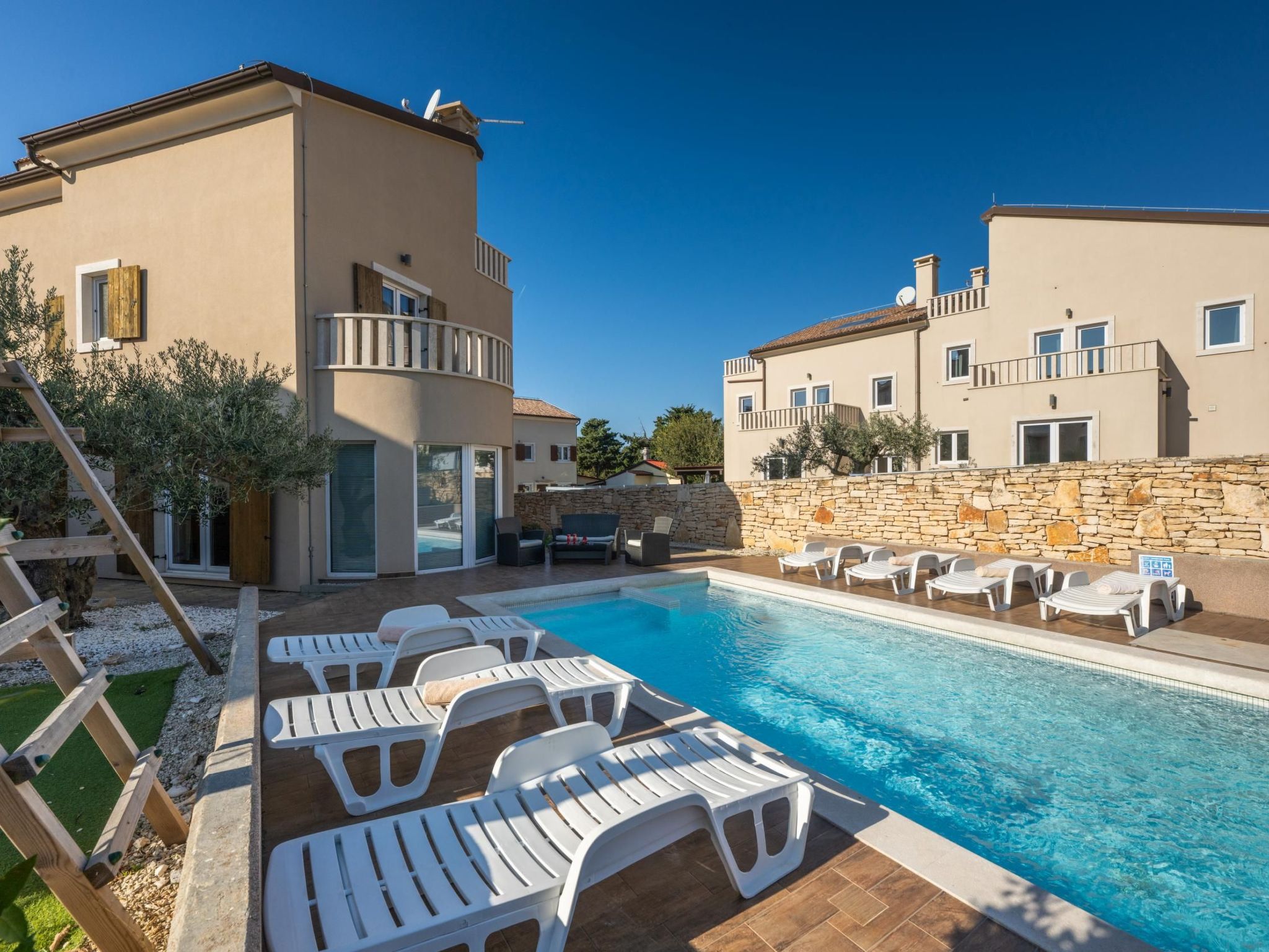 Villa Chiara mit 6 Schlafzimmern in Meeresnähe-Dedans