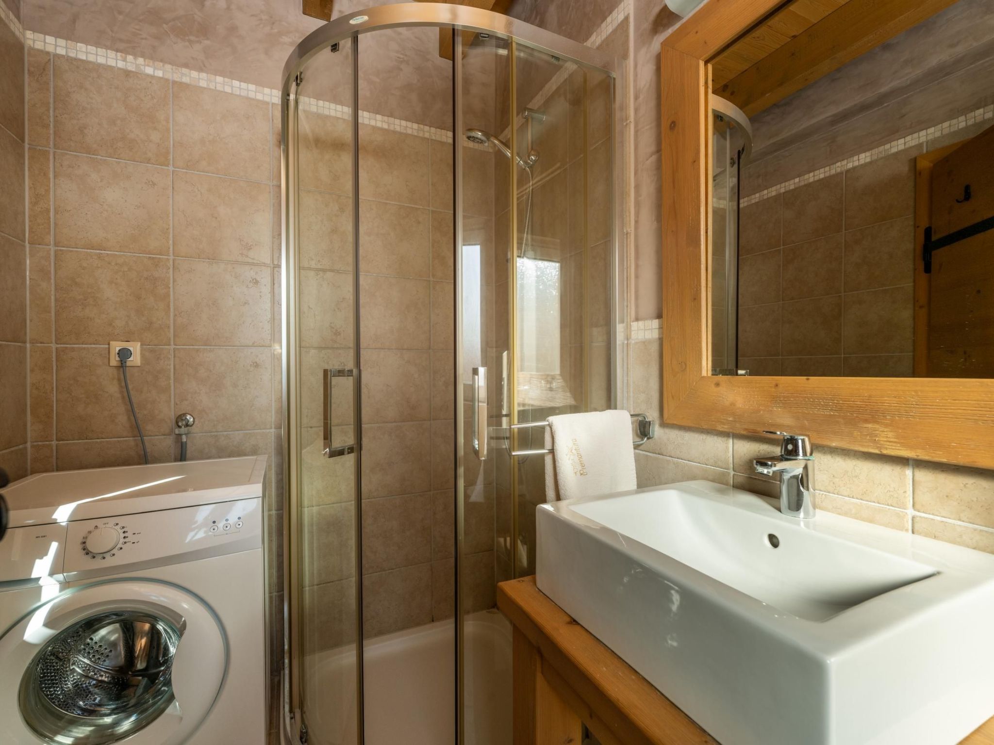 Villa Chiara mit 6 Schlafzimmern in Meeresnähe-Dedans