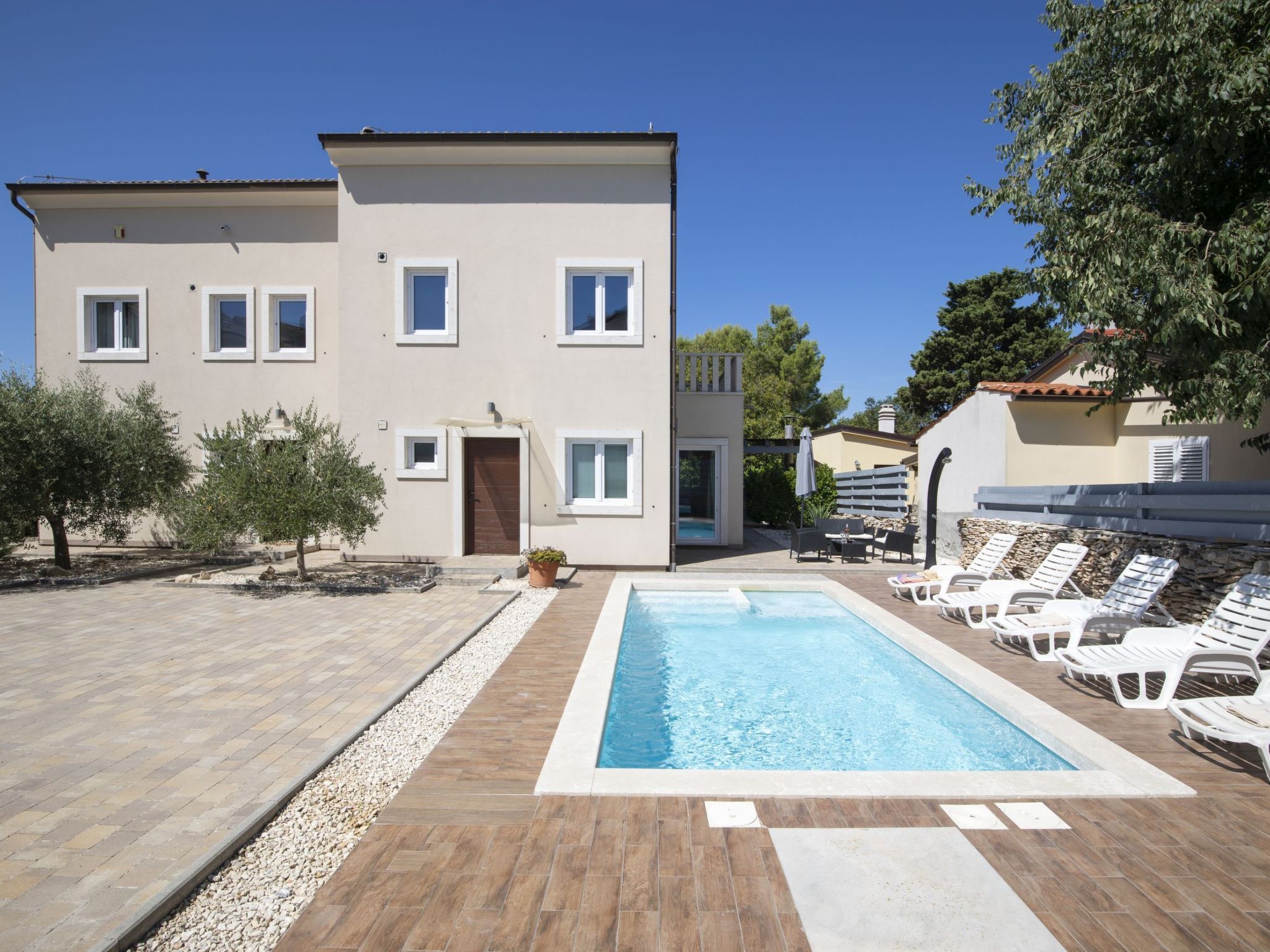 Villa Nocciola mit 6 Schlafzimmern in Meeresnähe-Dedans