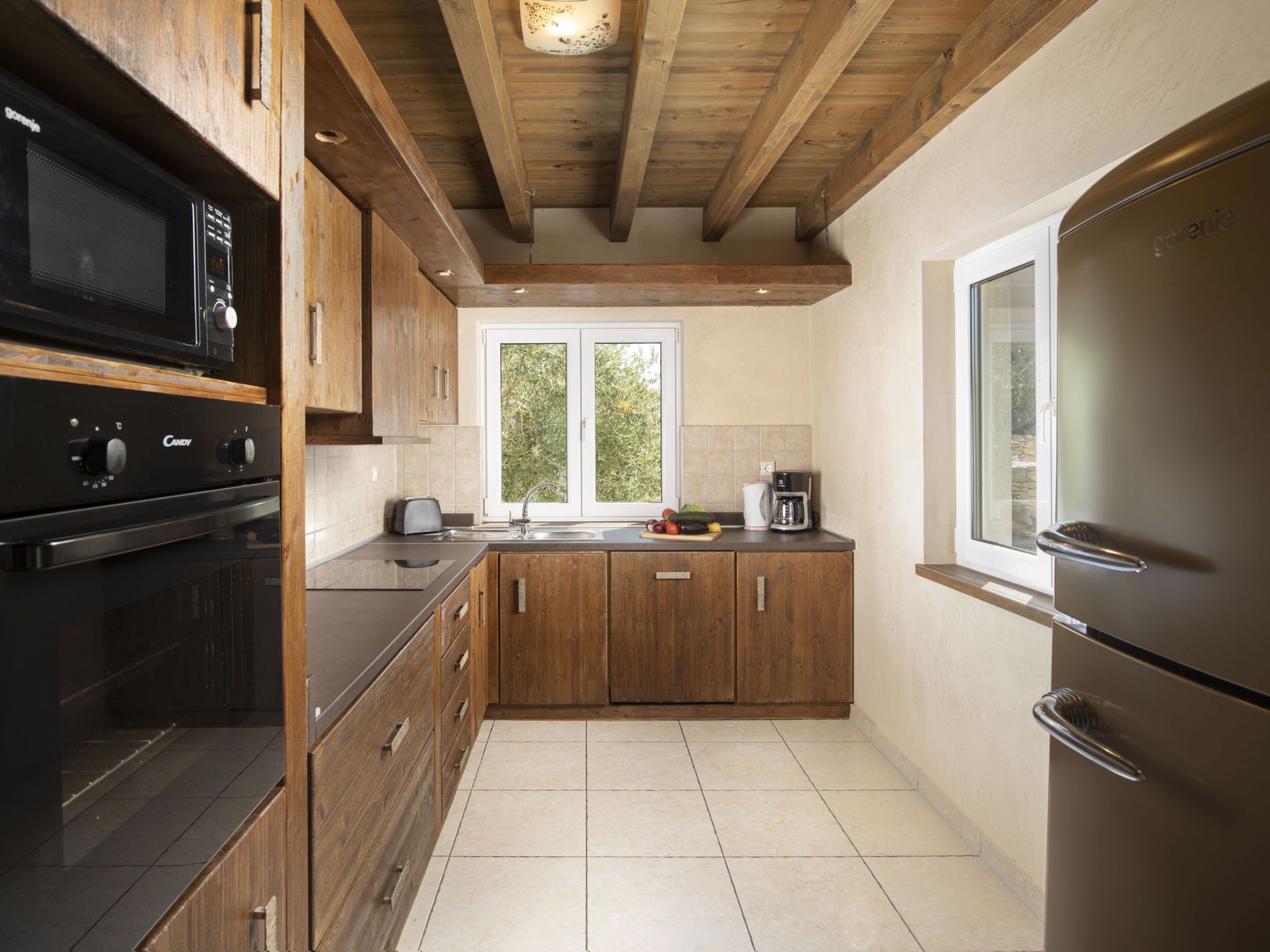 Villa Nocciola mit 6 Schlafzimmern in Meeresnähe-Dedans