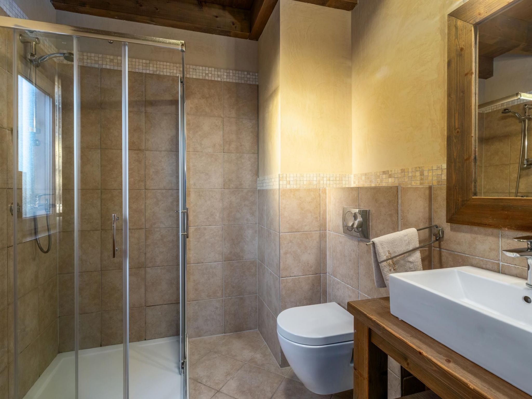 Villa Nocciola mit 6 Schlafzimmern in Meeresnähe-Dedans