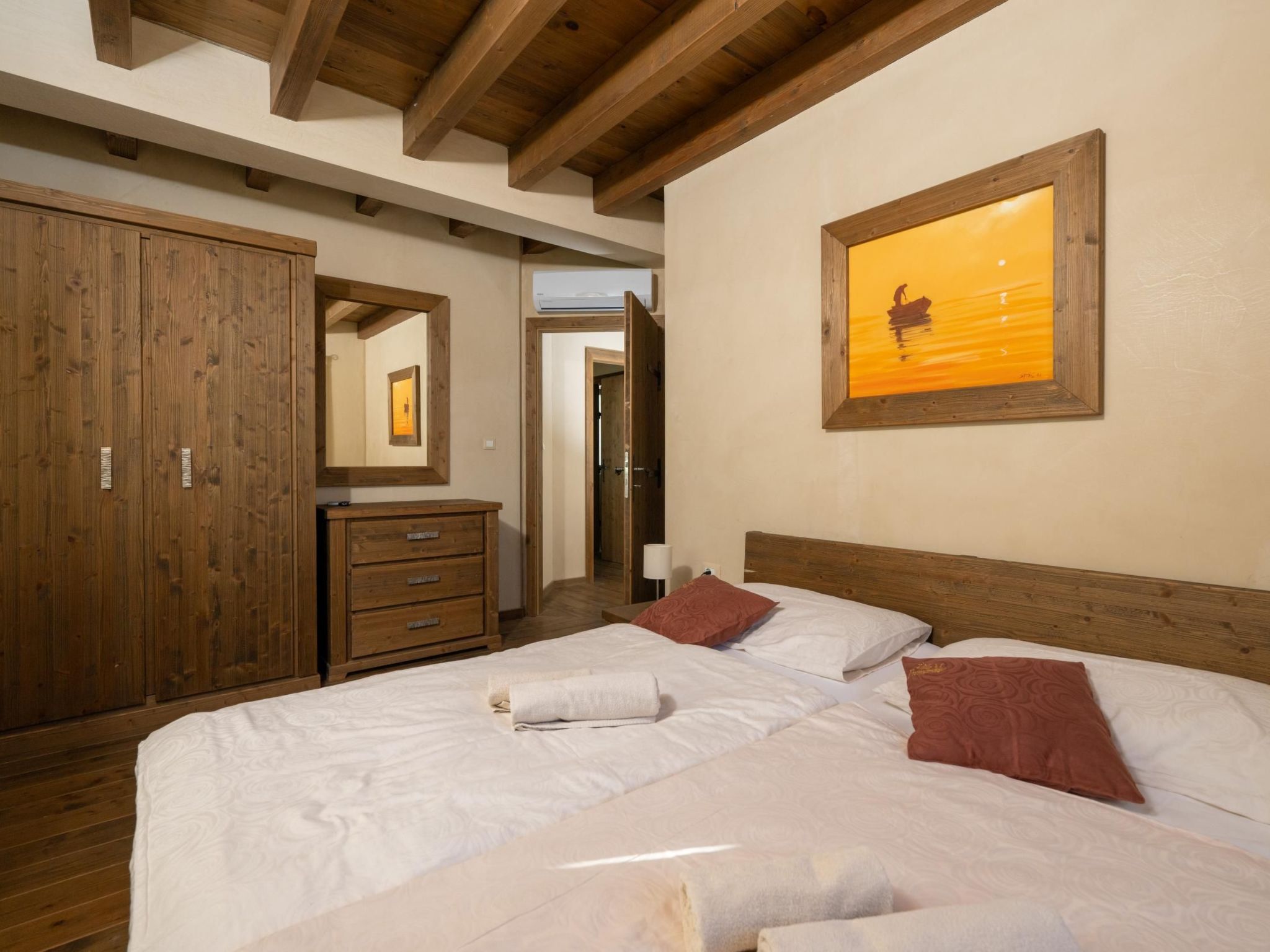 Villa Nocciola mit 6 Schlafzimmern in Meeresnähe-Dedans