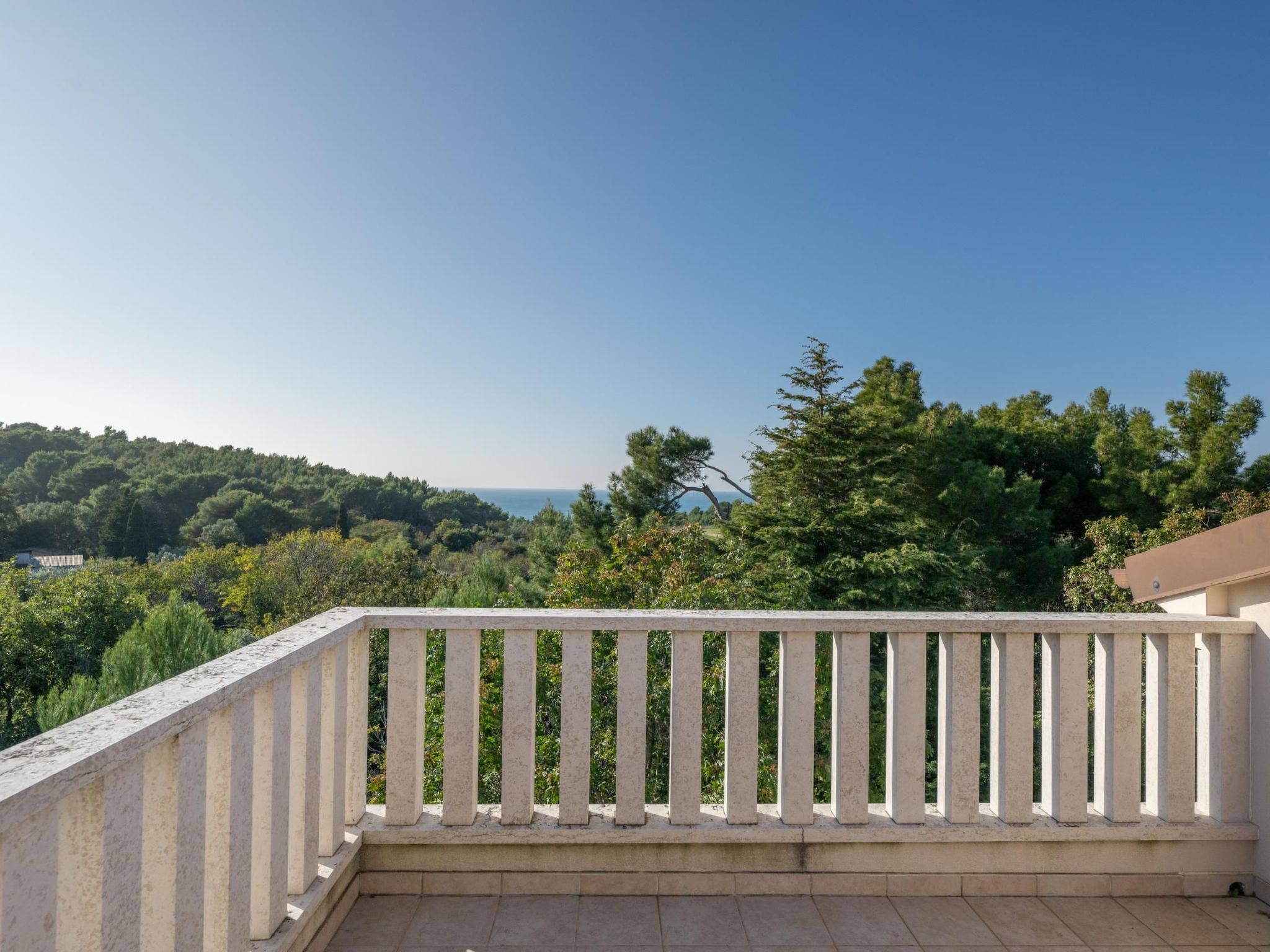 Villa Nocciola mit 6 Schlafzimmern in Meeresnähe-Dedans