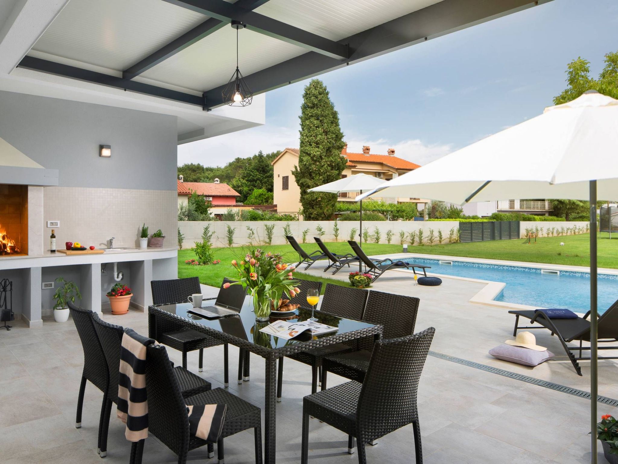 Villa K mit Jacuzzi auf dem Dach und Meerblick-Image-tags.info