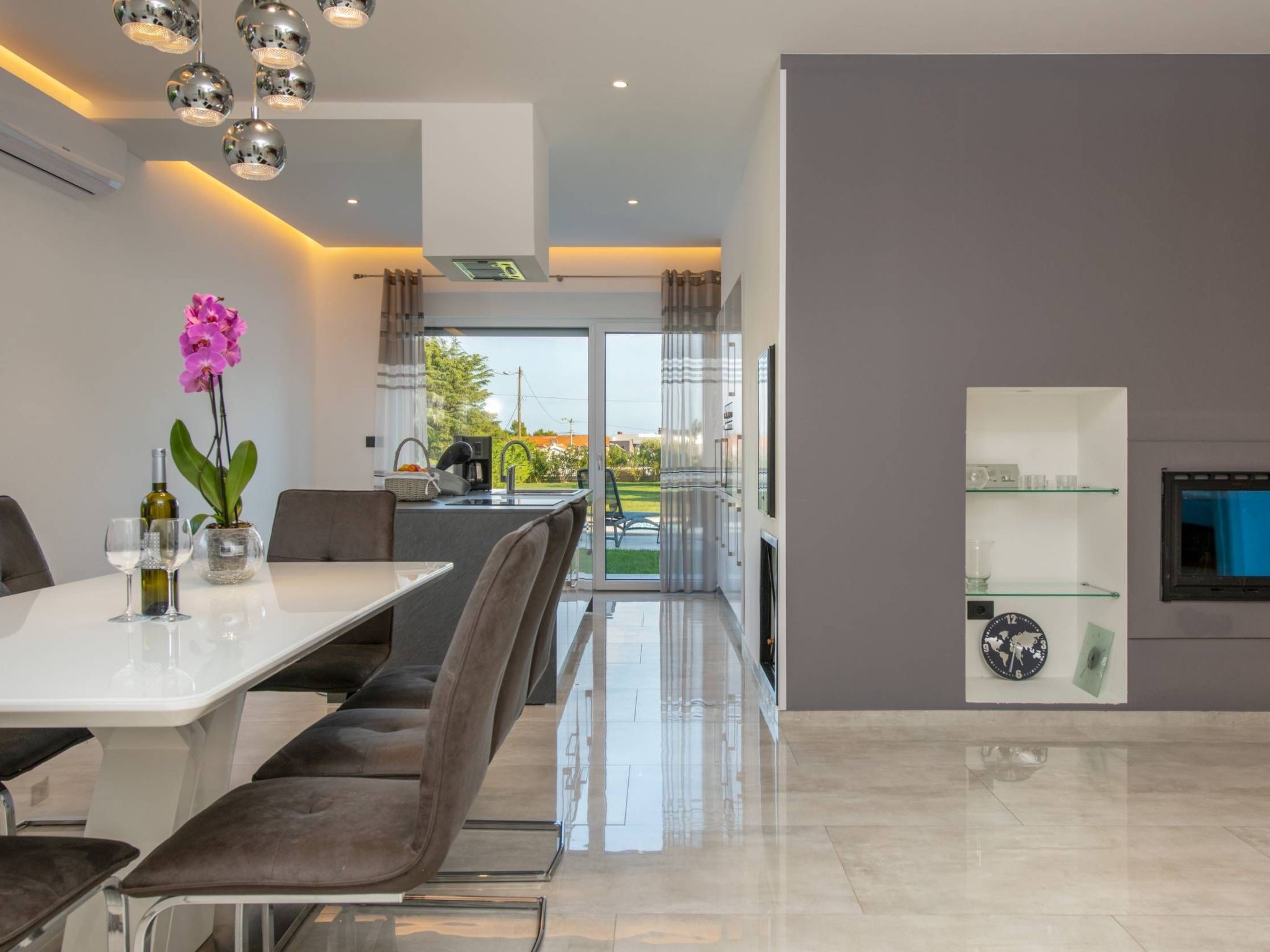 Villa K mit Jacuzzi auf dem Dach und Meerblick-Image-tags.info