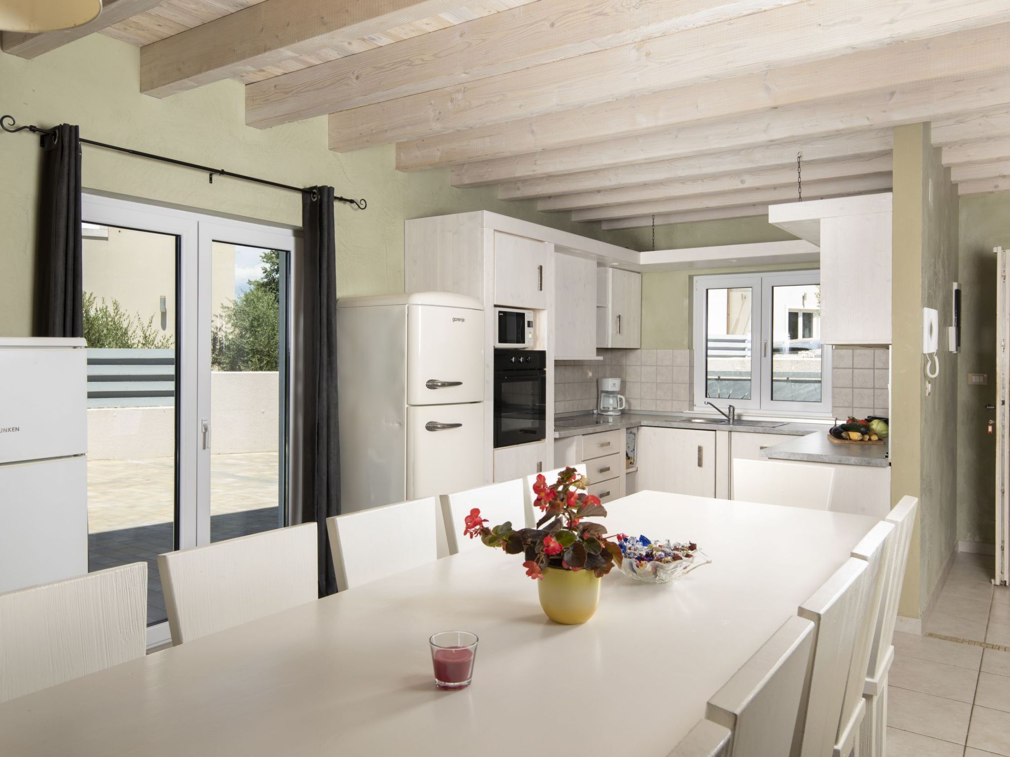 8-Schlafzimmer-Villa Bianca mit Pool, Sauna, Billard-Dedans