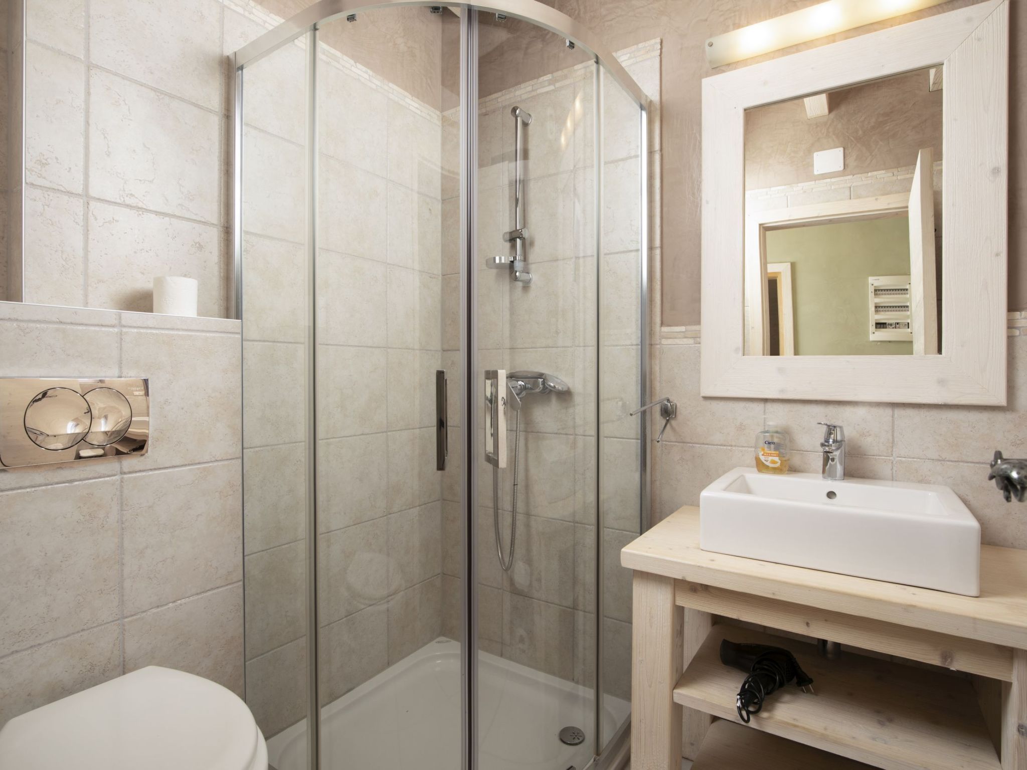 8-Schlafzimmer-Villa Bianca mit Pool, Sauna, Billard-Dedans