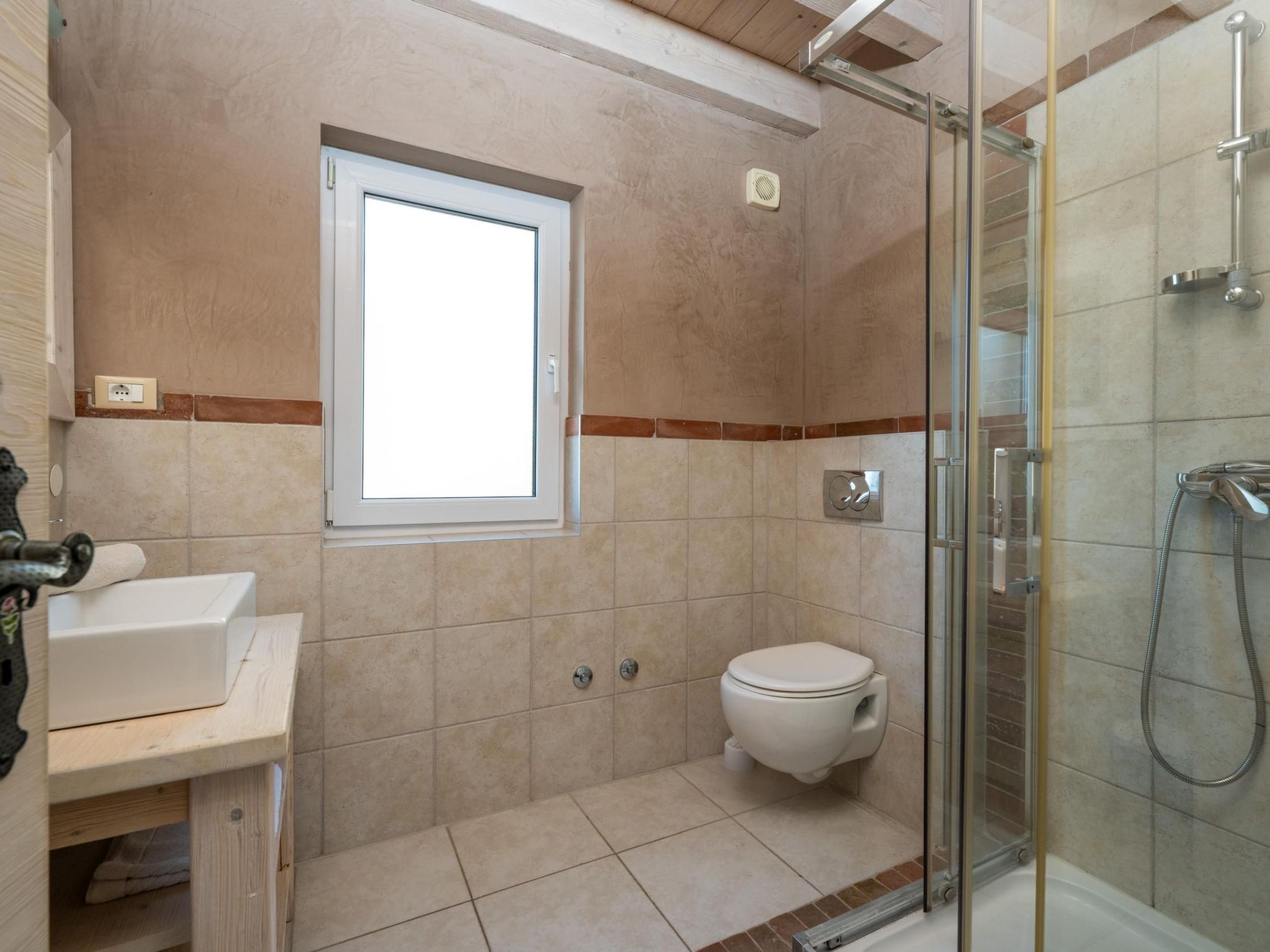 8-Schlafzimmer-Villa Bianca mit Pool, Sauna, Billard-Dedans