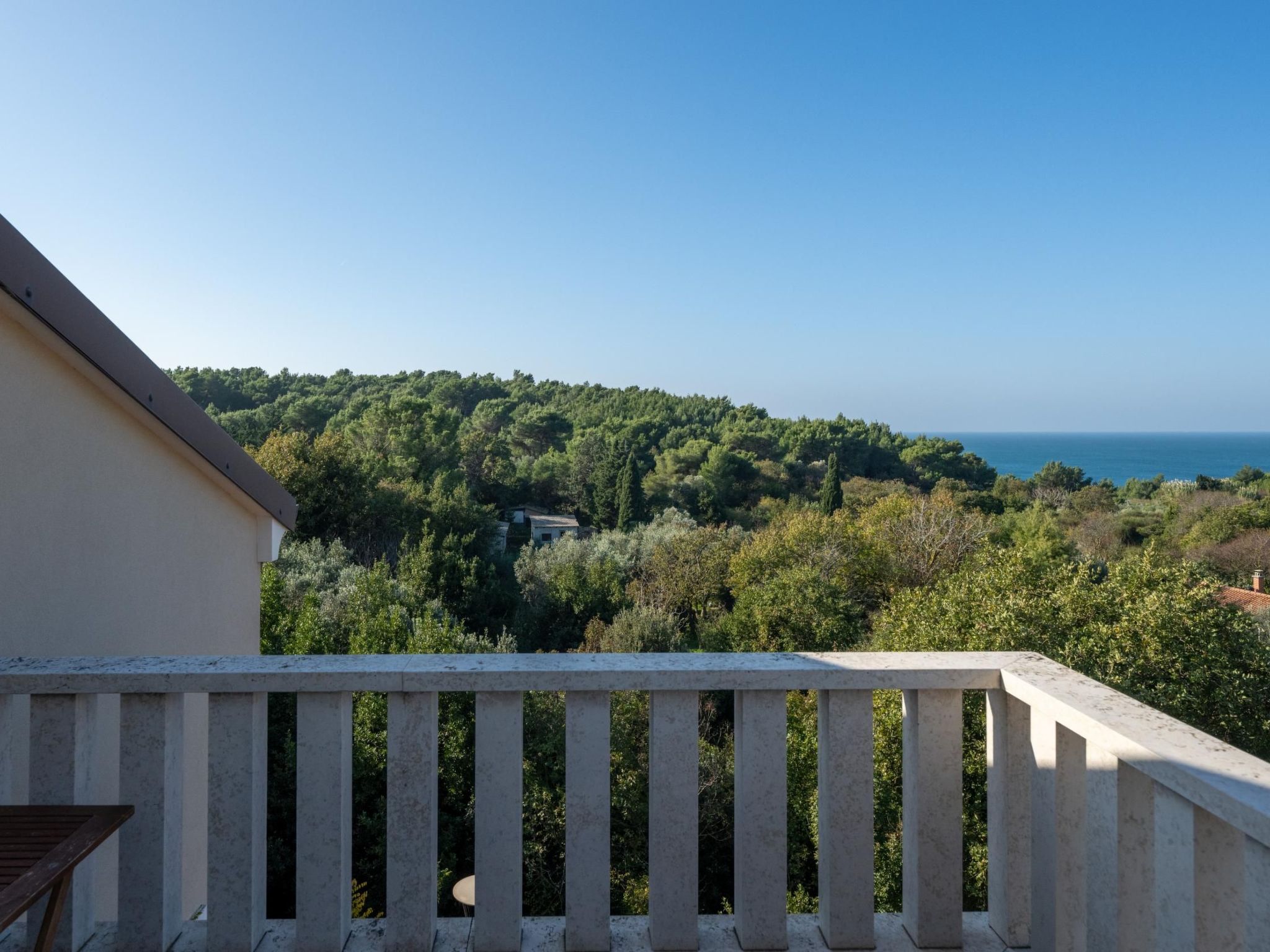 8-Schlafzimmer-Villa Bianca mit Pool, Sauna, Billard-Dedans